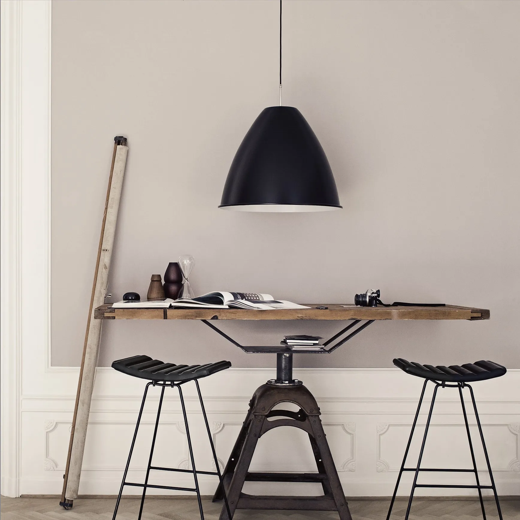 Bestlite BL9 pendellampa Ø16 cm svart mässing