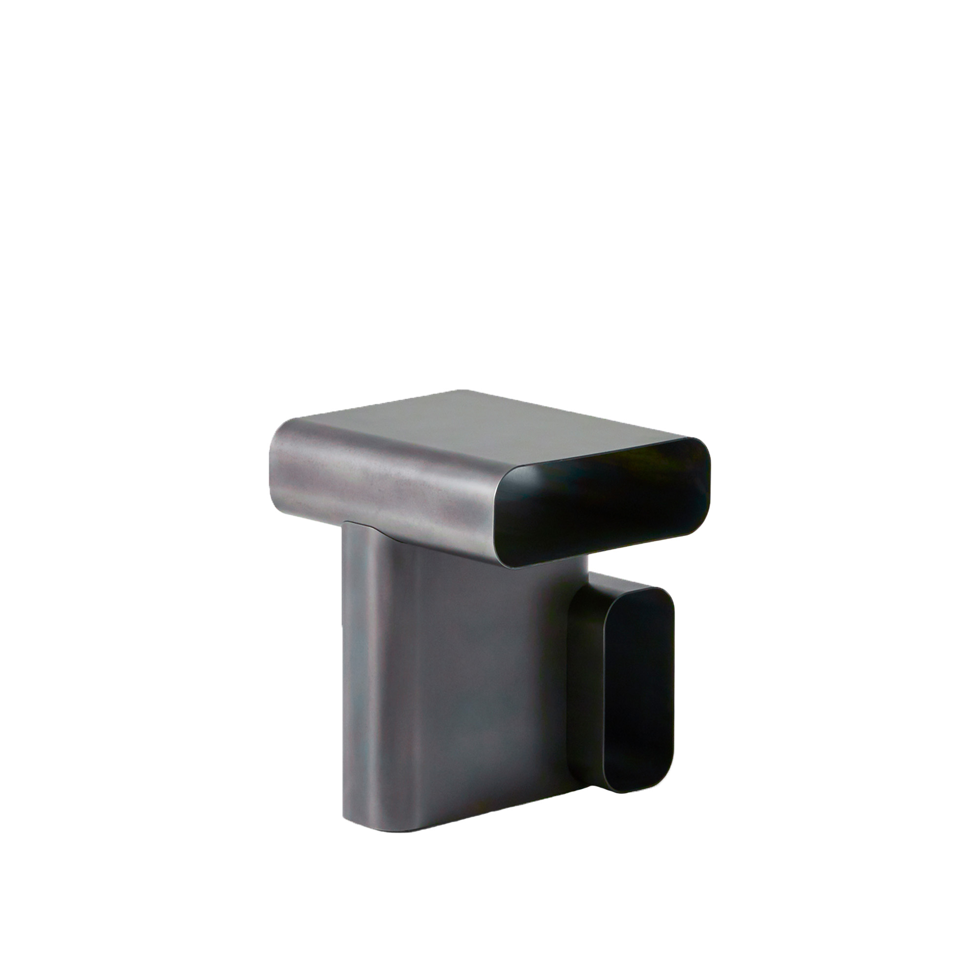 Cassina - Soft Corners Side Table, Textured Cast Iron Painted - Småbord & sidobord - Linde Freya Tangelder - Grå - Metall