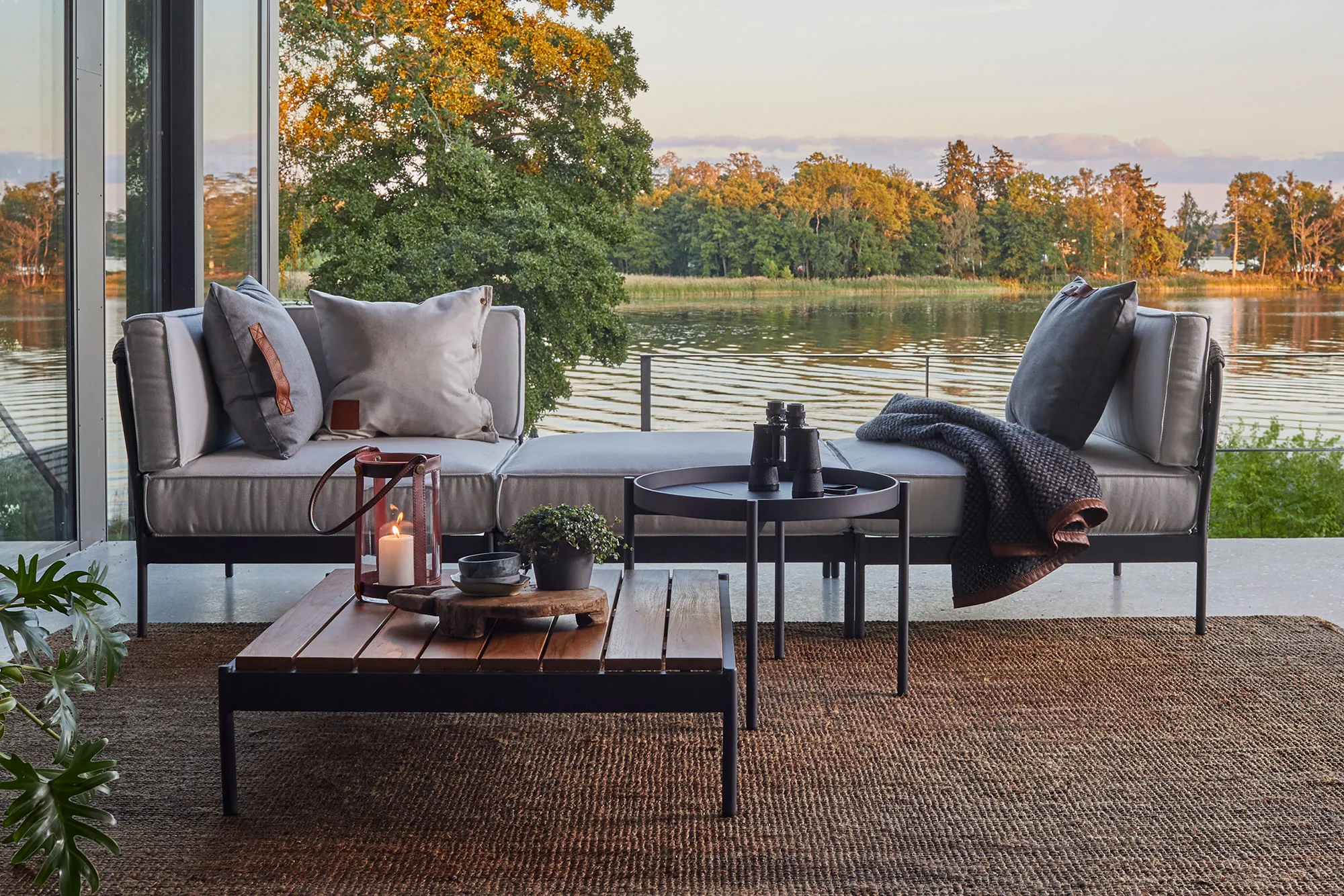 Lidö Table