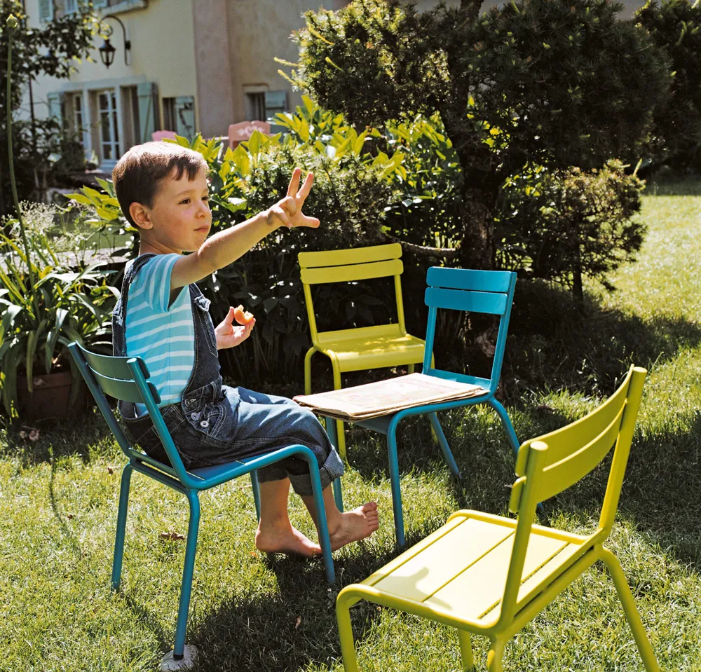 Luxembourg Kid Bench