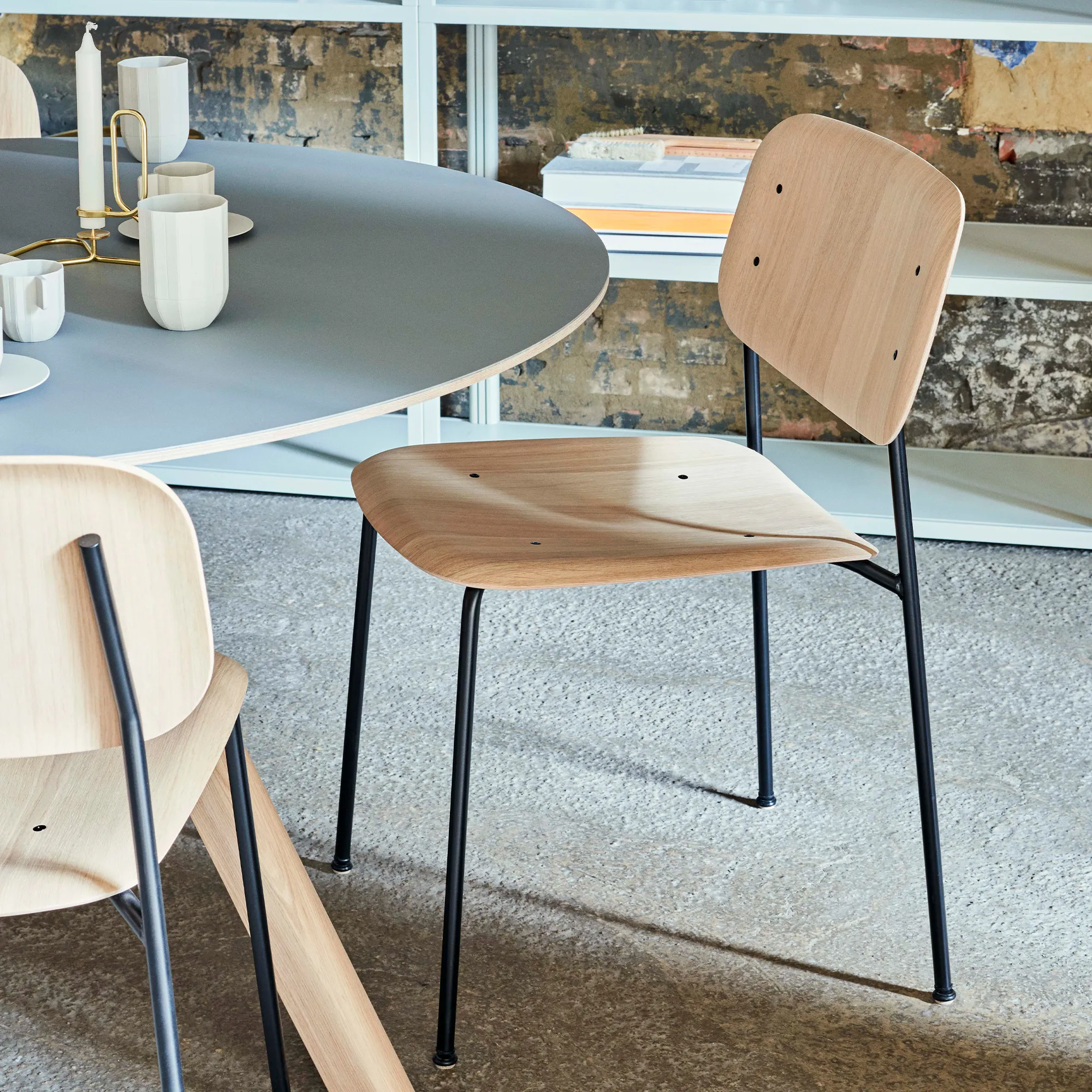 Soft Edge 40 stol Black