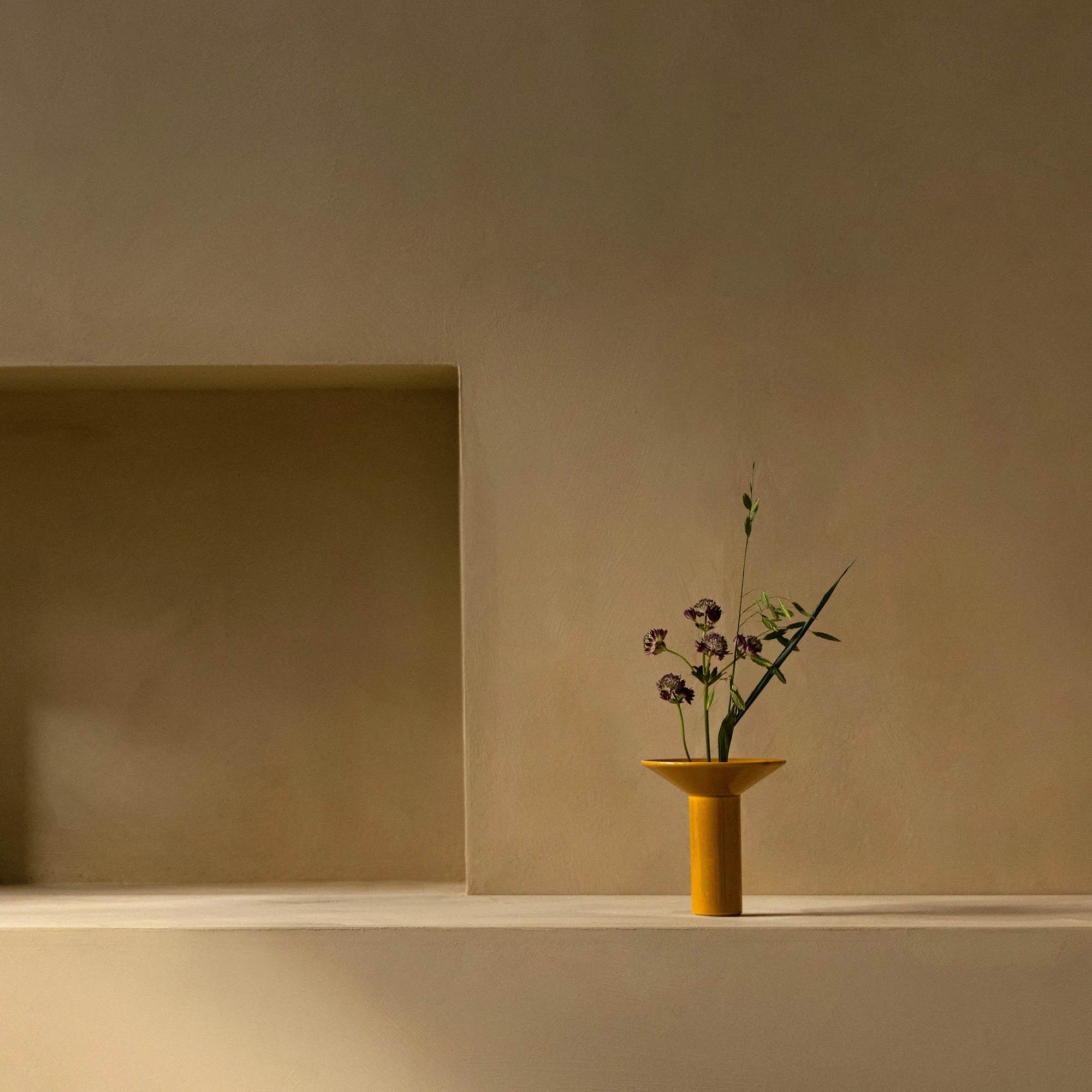 Hana vase