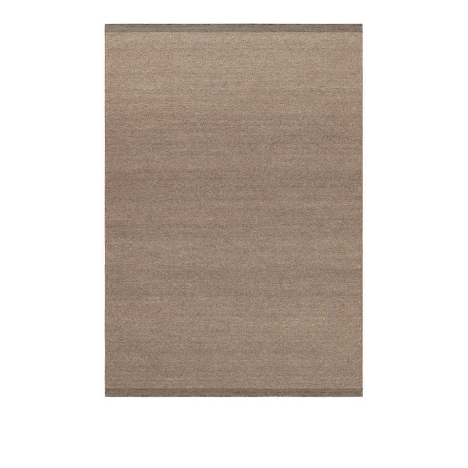Zero Brown ullteppe