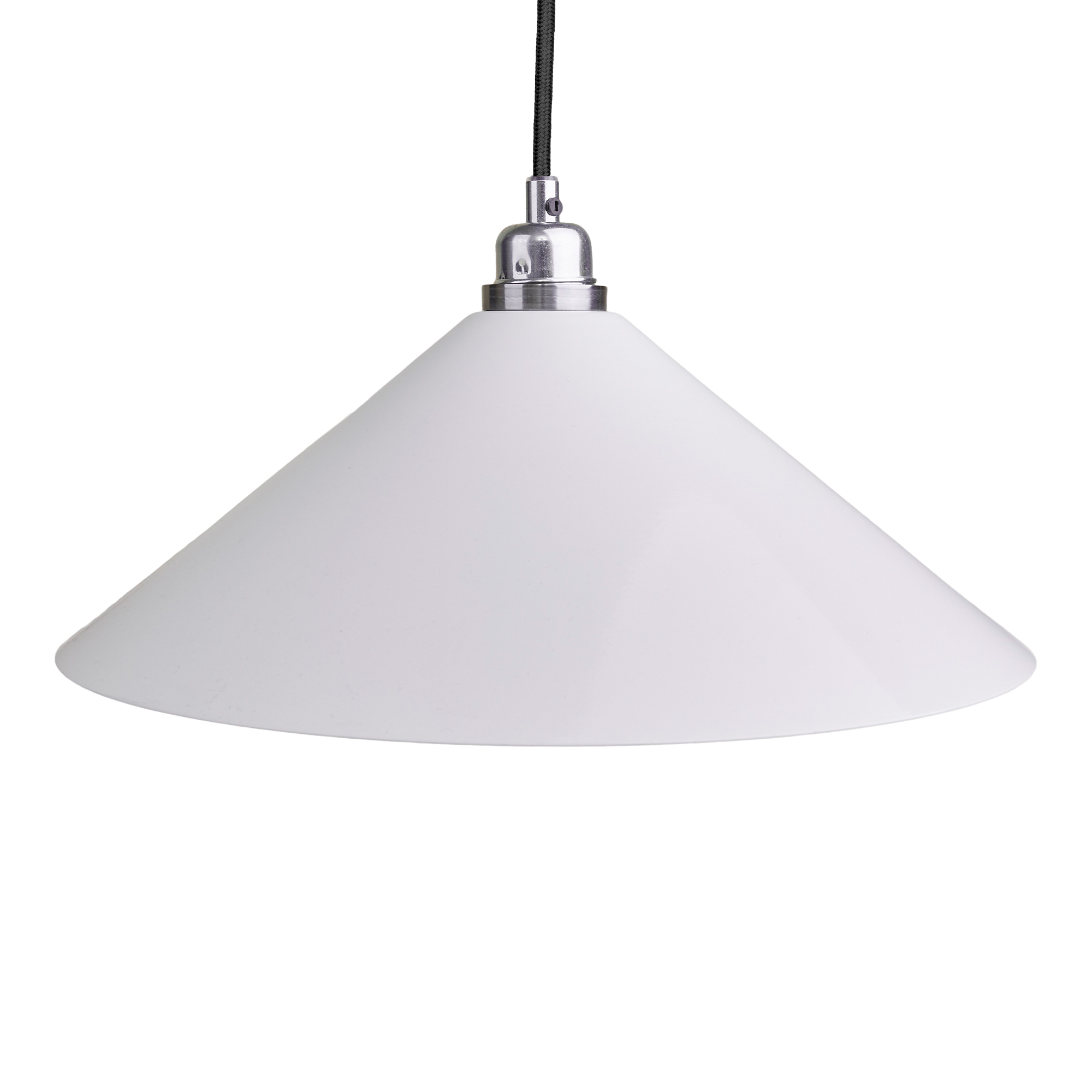 Frama - Cone Shade – White – Medium - Pendellampor - Vit - Metall | Belysning - Taklampor - Pendellampor | Möbelexperten