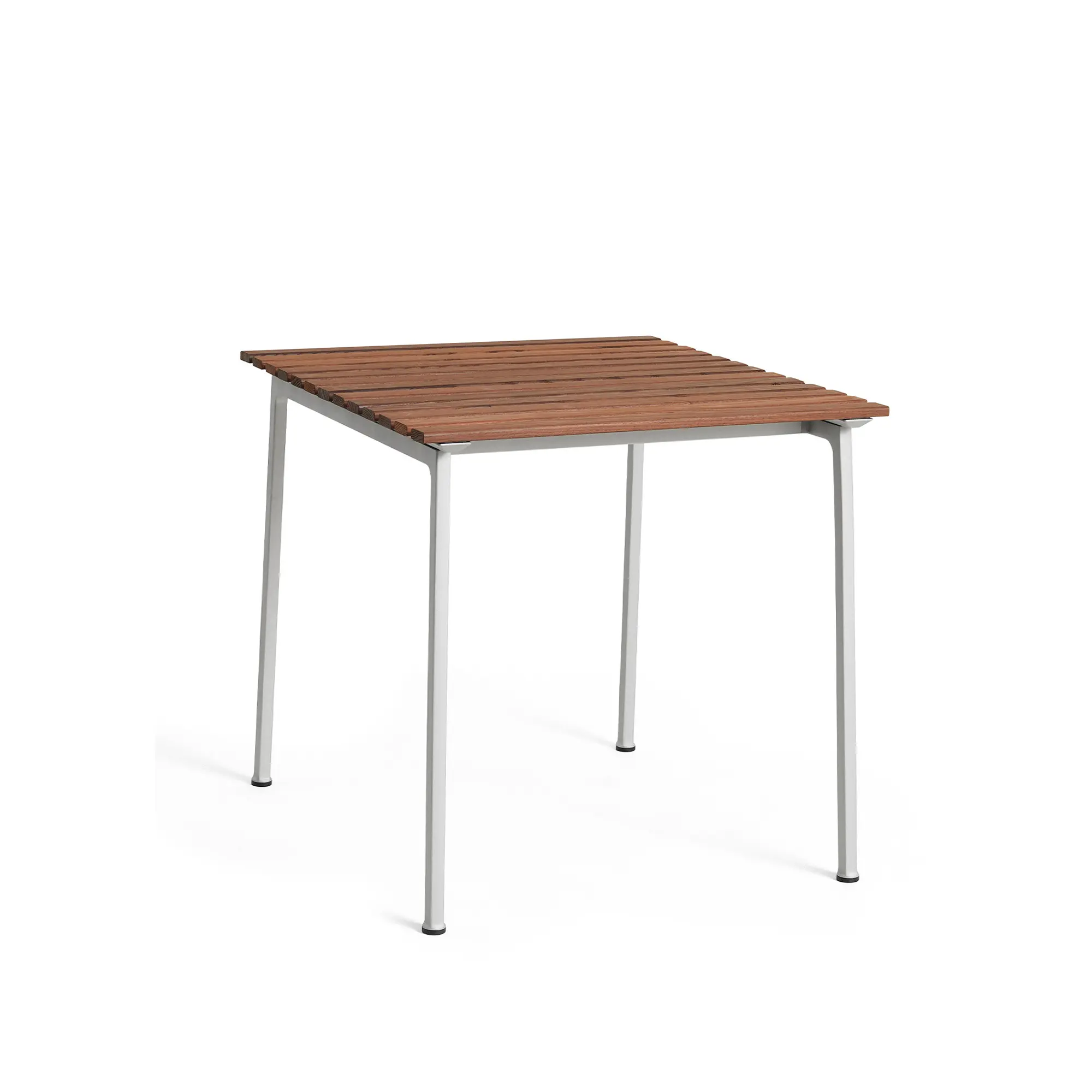 Traverse trädgårdsbord