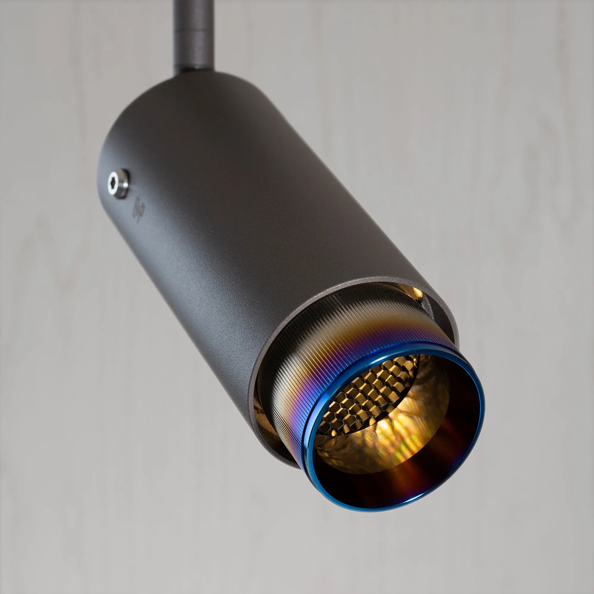 Exhaust Spot Graphite