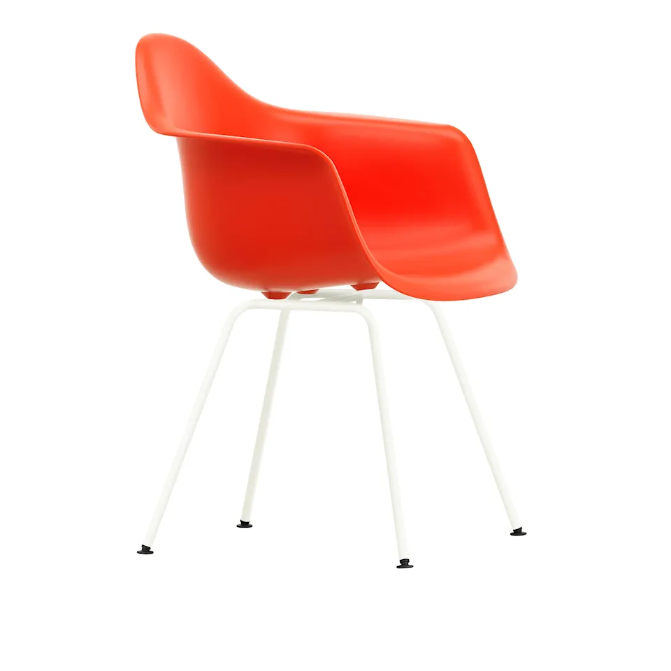 Eames RE Plastic Armchair DAX matstol White