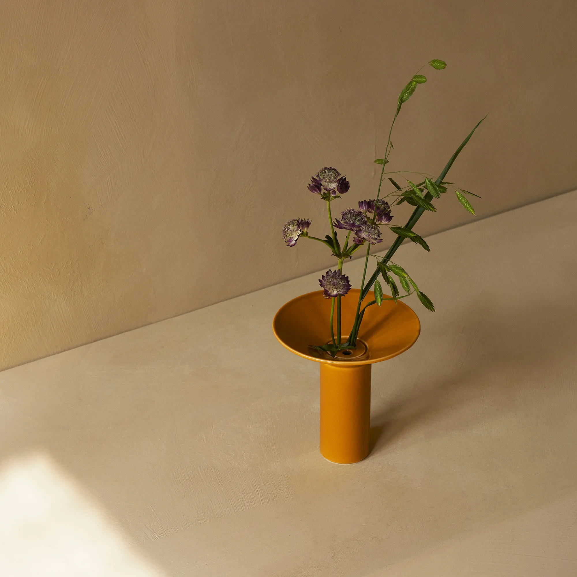 Hana vase