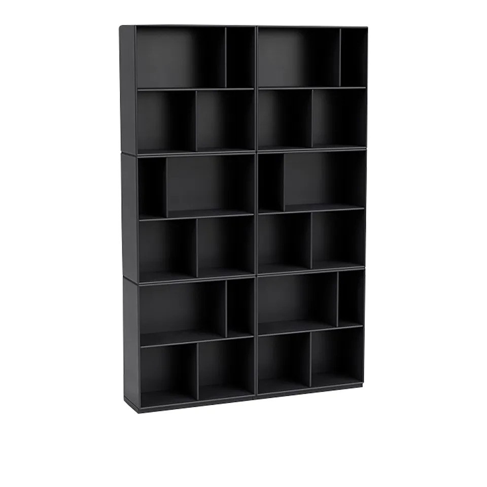Montana Selection Read Spacious bokhylla sockel 3 cm