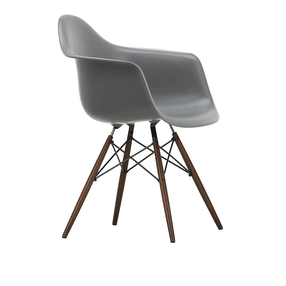 Eames RE Plastic Armchair DAW matstol Dark Maple