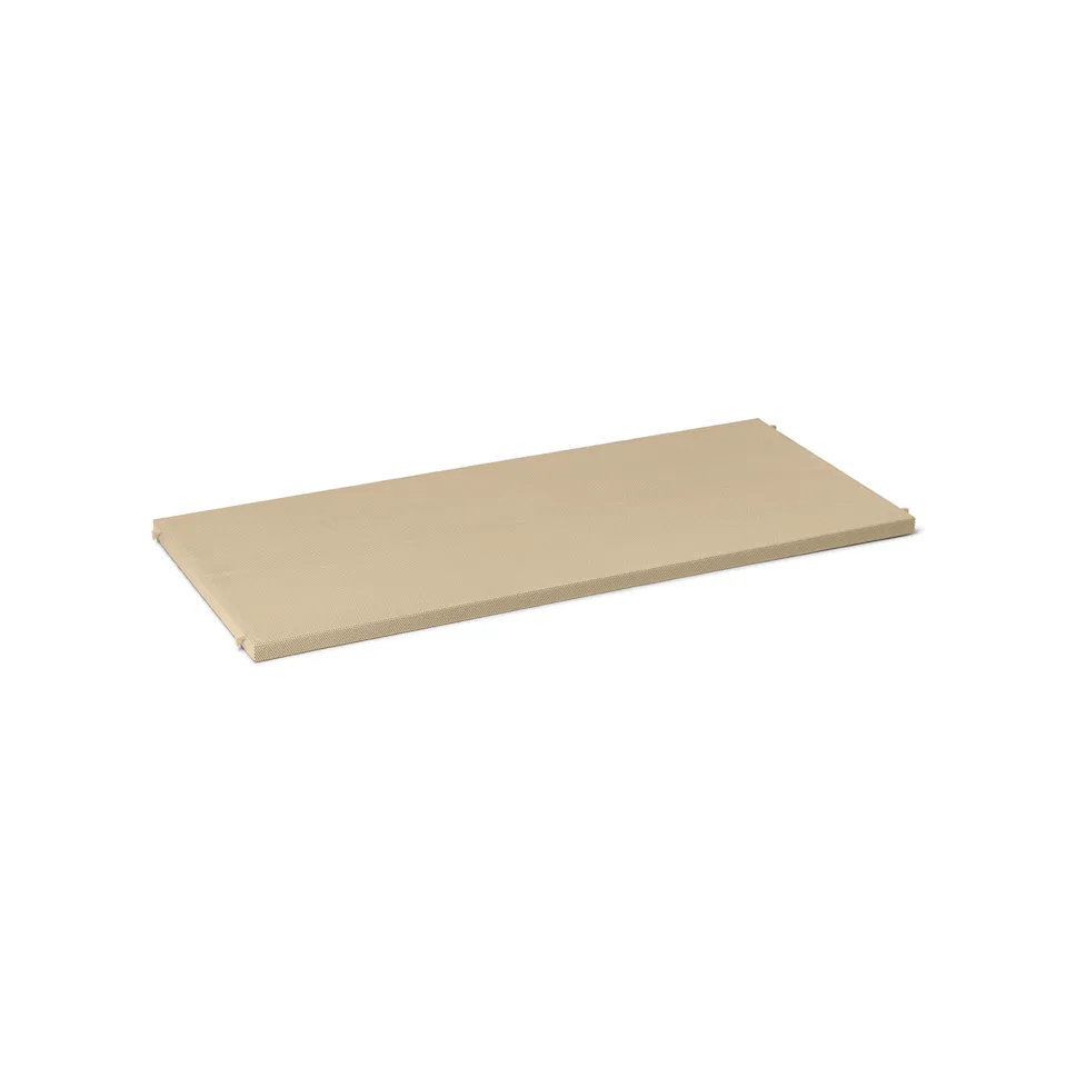 Punctual Perforated hyllplan