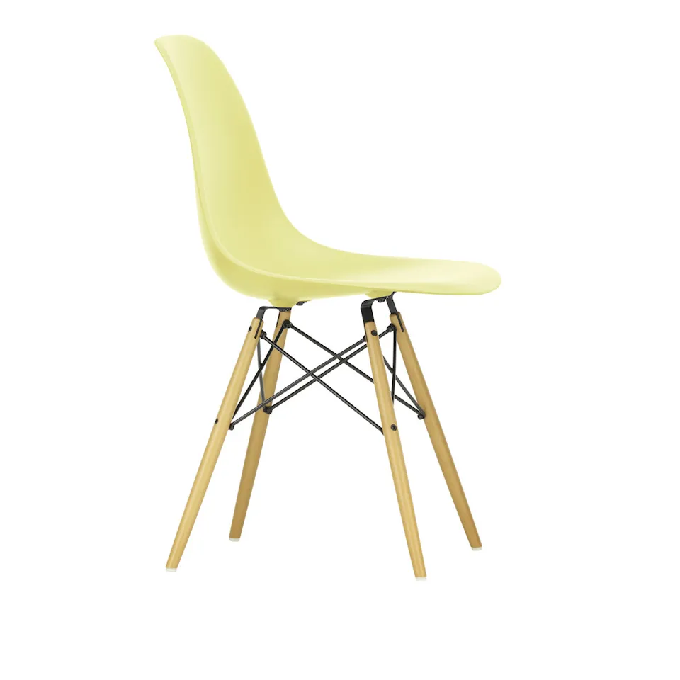 Eames RE Plastic Chair DSW stol Golden Maple