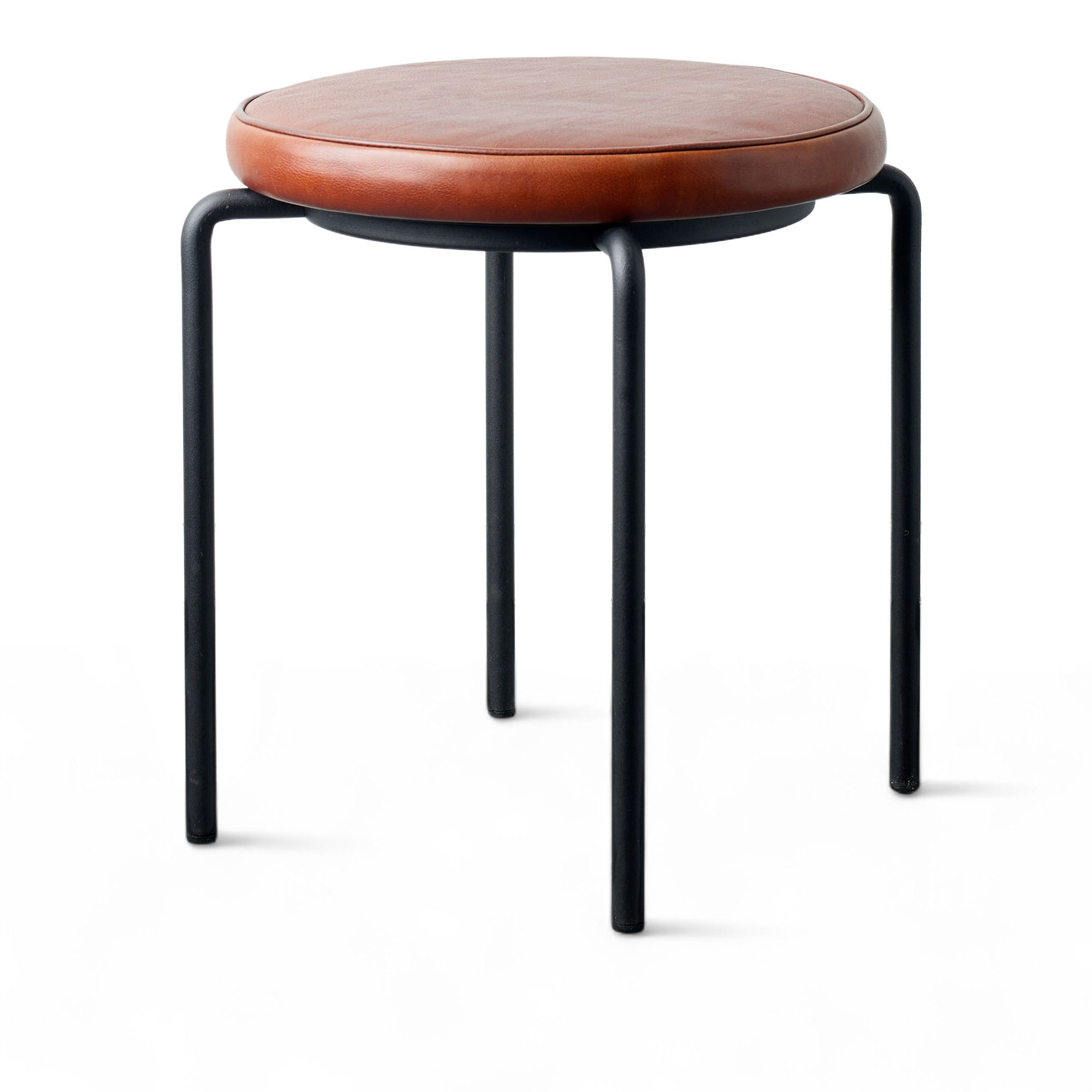 Ingridsdotter - O-pall - Pallar - Jonas Bohlin - Brun - Läder/Metall | Möbler - Stolar Och Pallar - Pallar | Möbelexperten