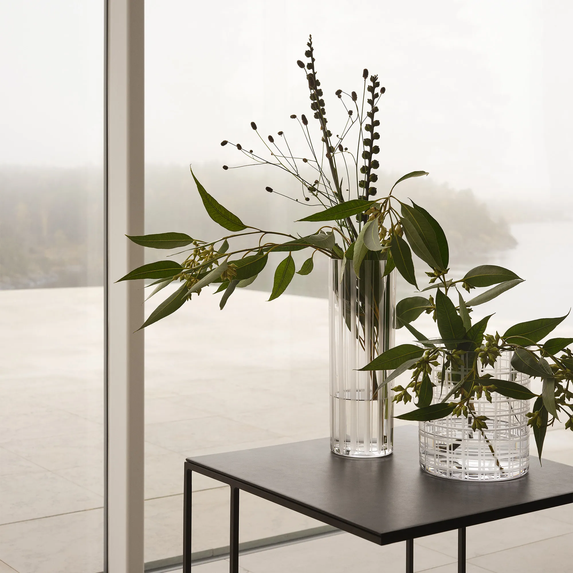 Cut In Number Vase Stripes
