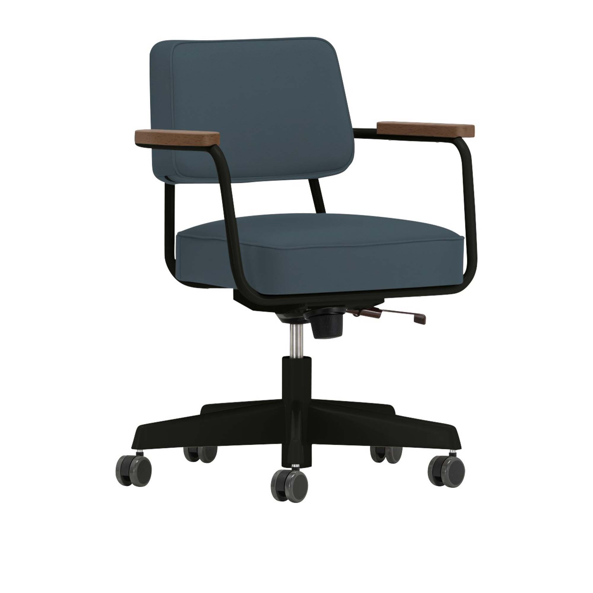 Vitra - Fauteuil Direction Pivotant, Walnut, Base Deep Black, Leather Premium Cat. L40 Col. 60 Smoke Blue - Skrivbordsstolar - Jean Prouvé - Blå