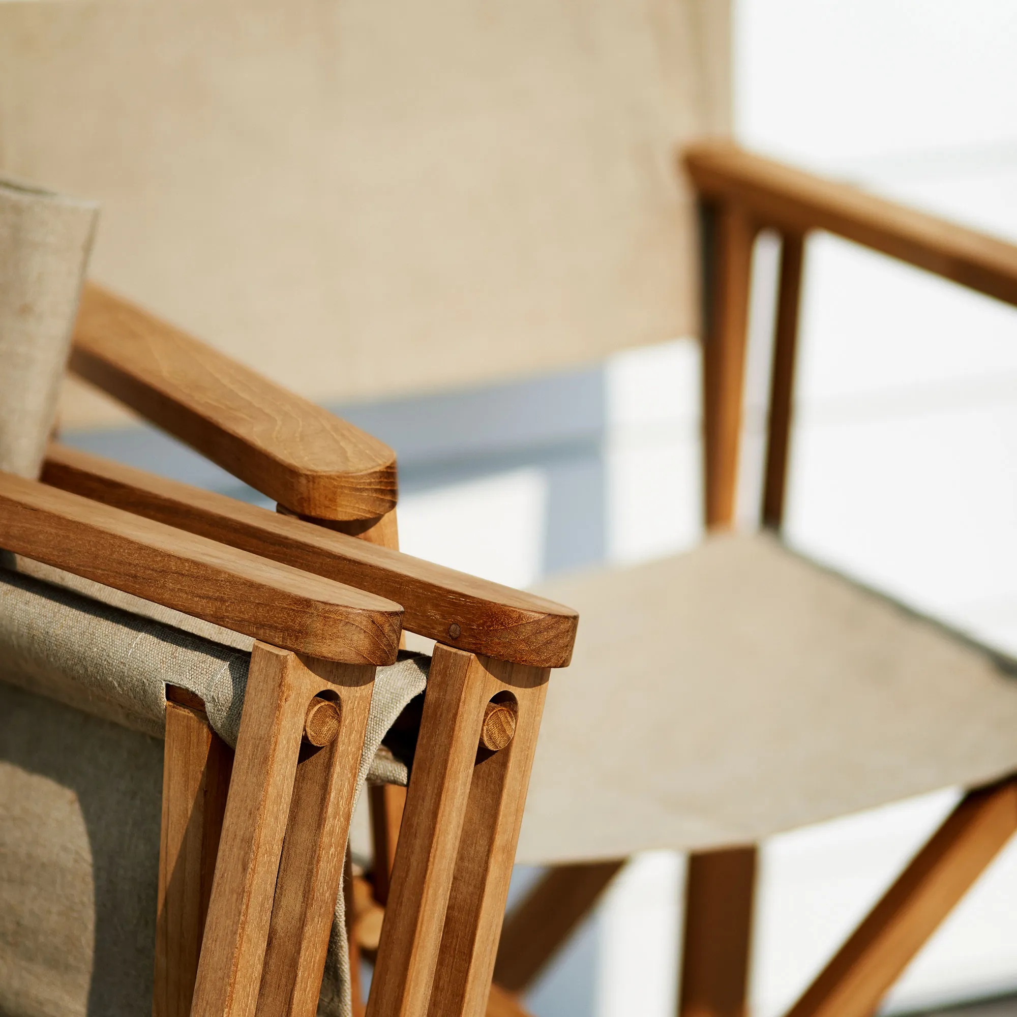 Kryss Lounge Chair