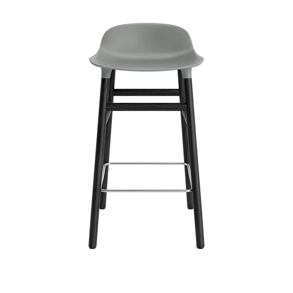 Form Barstool 65 cm Black Oak