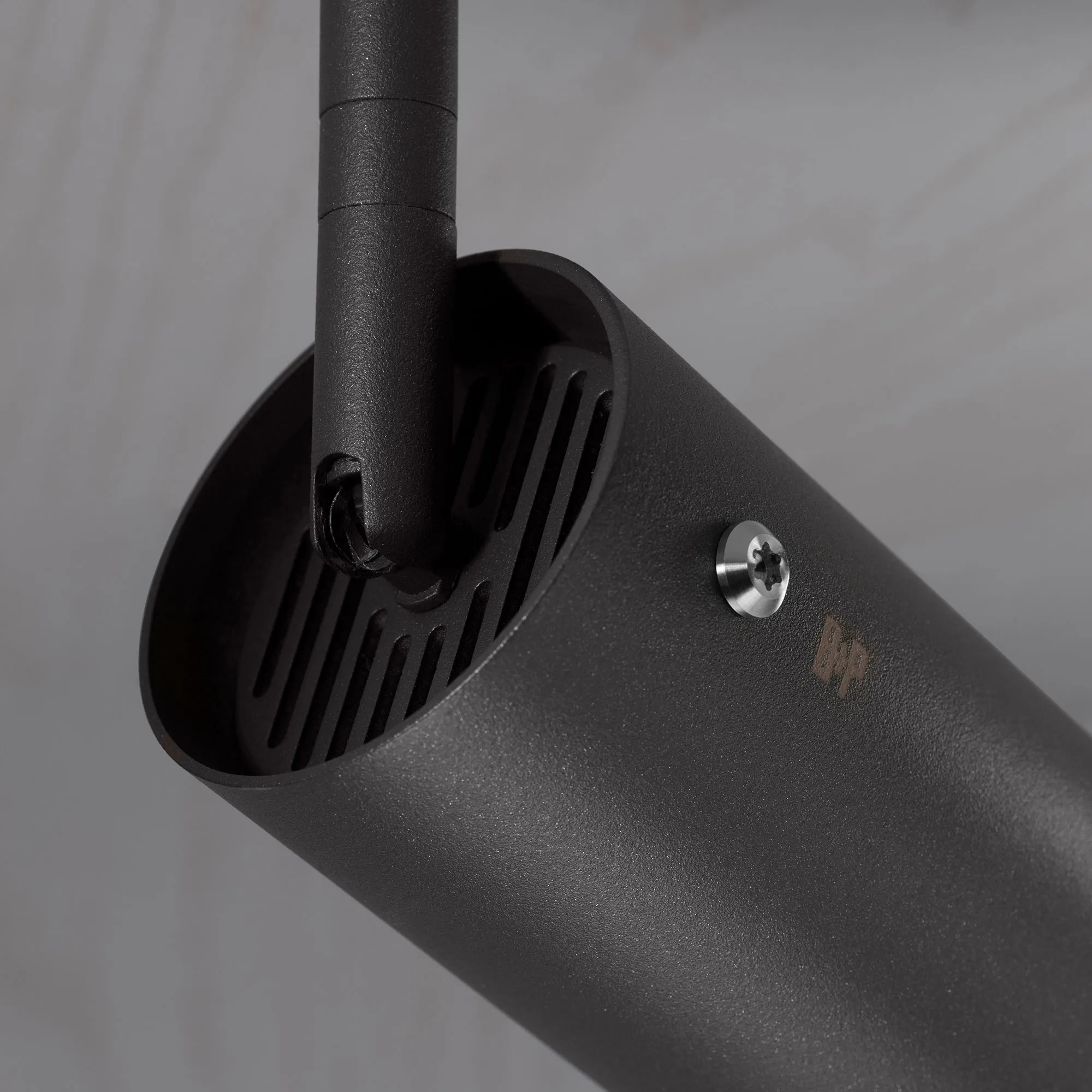 Exhaust Spot Graphite