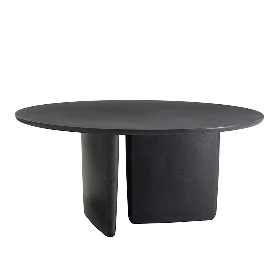 Tobi-Ishi runt matbord utomhus
