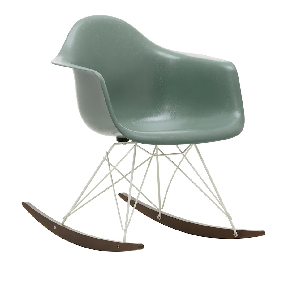 Eames Fiberglass Armchair RAR gyngestol White/Dark Maple