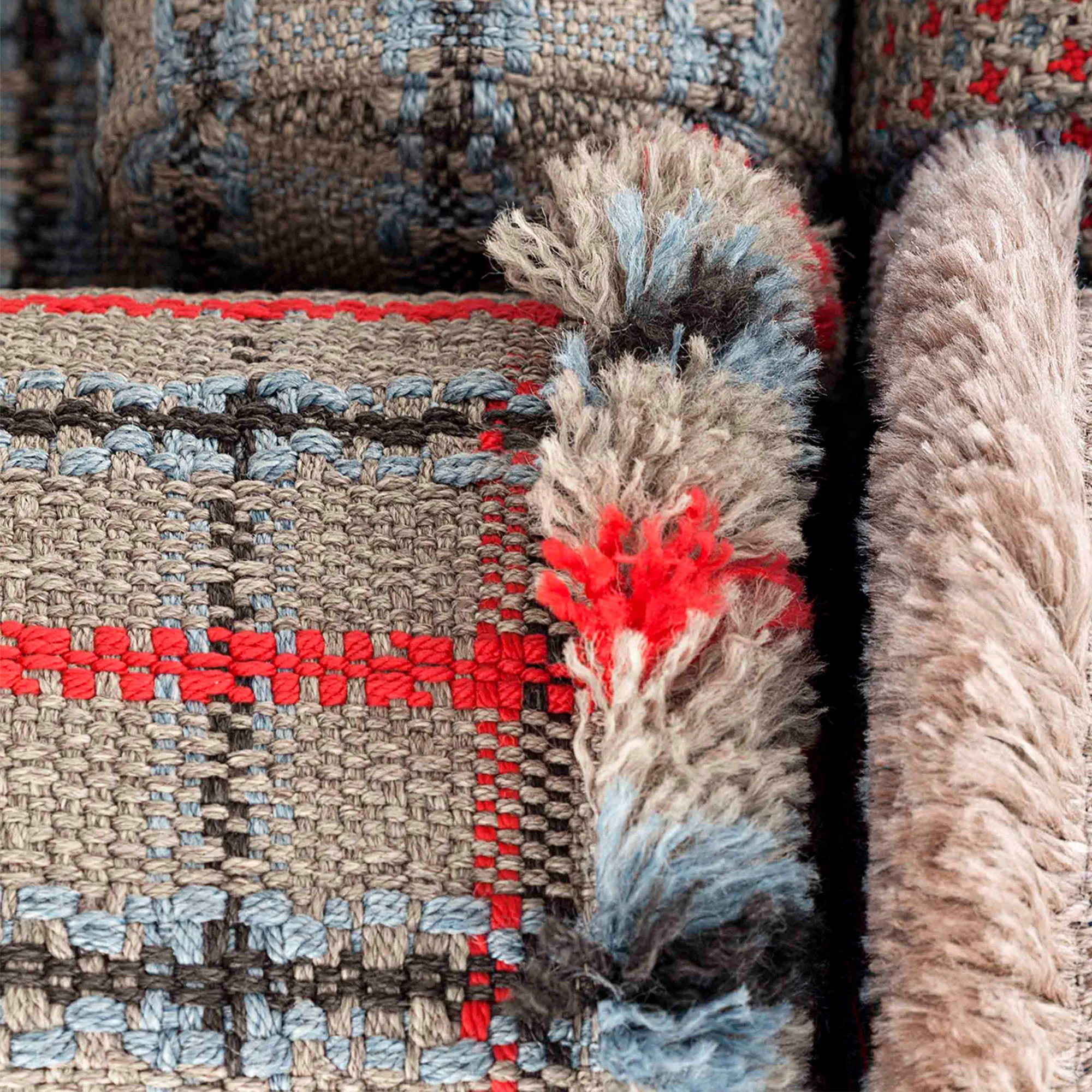 Garden Layers Big Roll - Tartan Blue