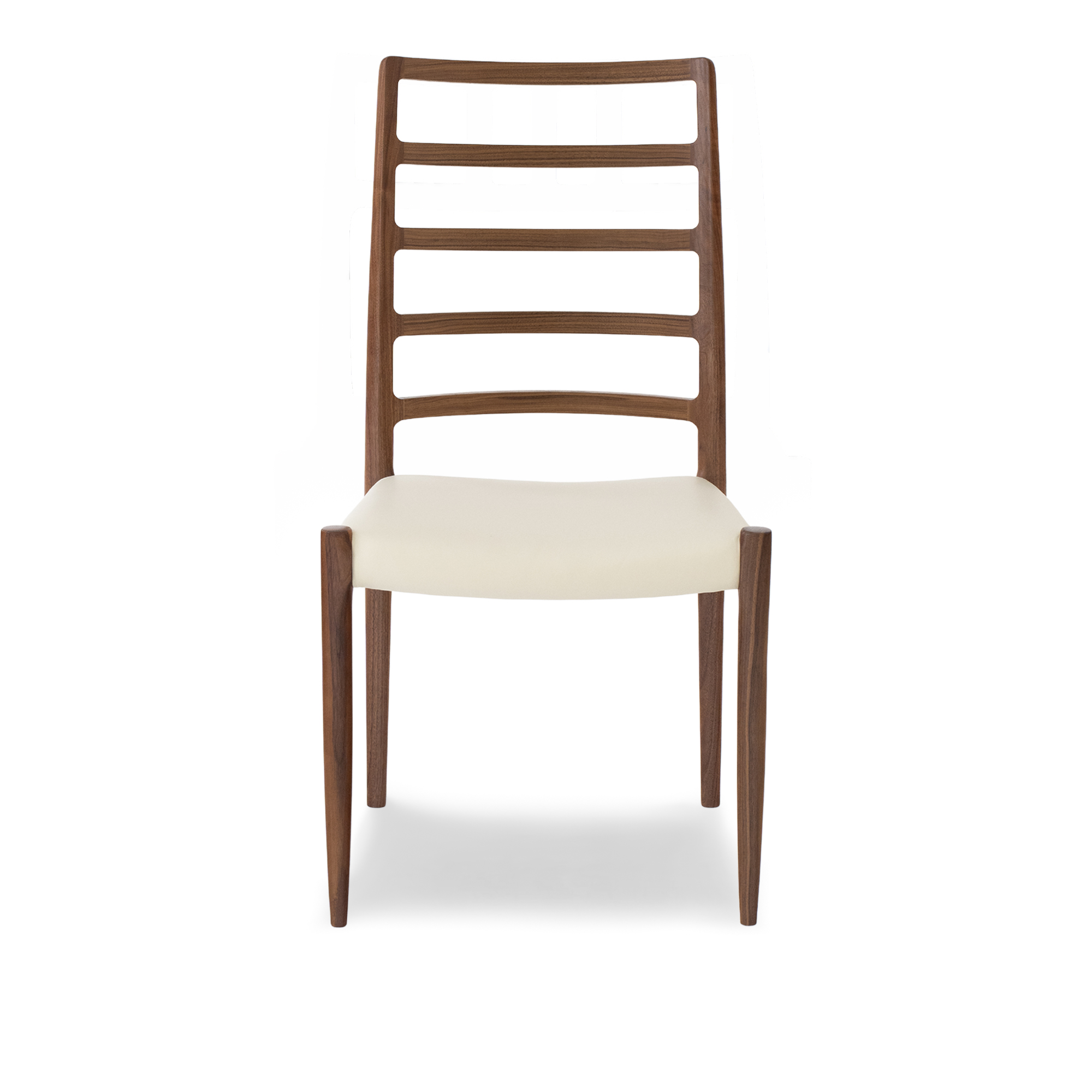 J.L. Møller - Model 82 Walnut, Lacq, Leather – Roma 911 - Matstolar - Niels Otto Møller - Träfärgad - Läder/Trä | Möbler - Stolar Och Pallar - Matstolar | Möbelexperten