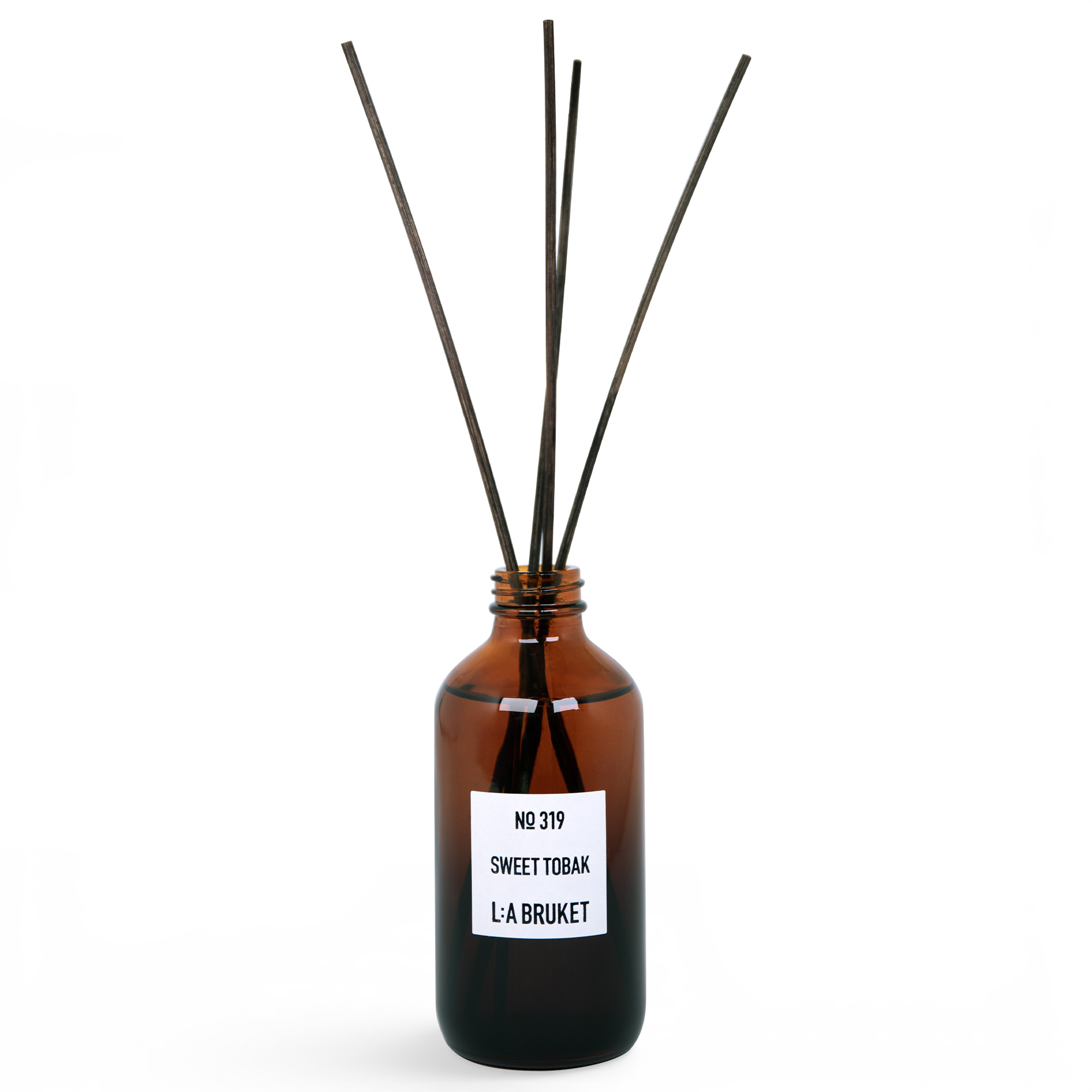 L:a Bruket - 319 Room Diffuser Sweet Tobak 200 ml - Doftpinnar och rumsspray | Inredning - Doft Och Kroppsvård - Doftpinnar Och Rumsspray | Möbelexperten