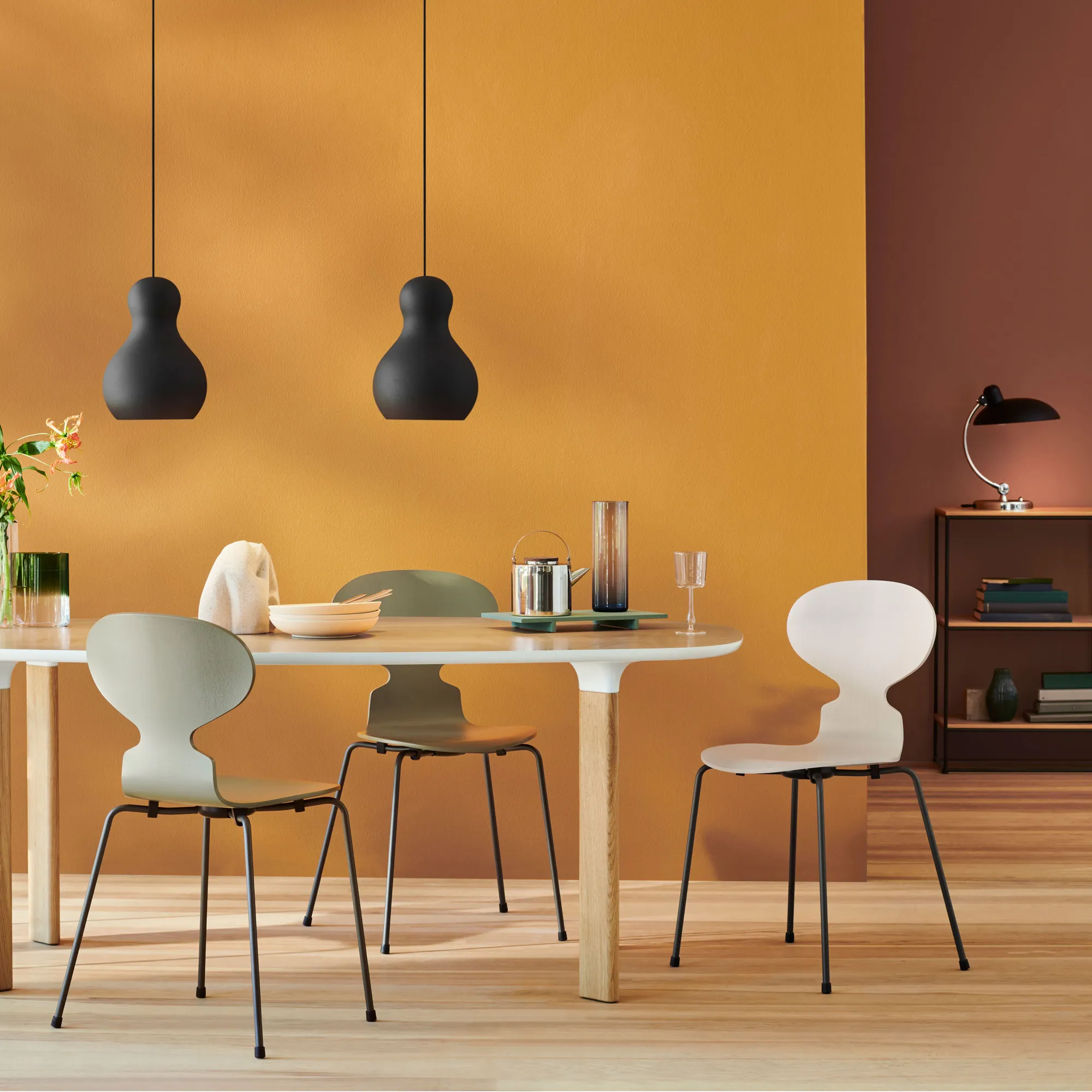 3101 Myran stol Coloured Ash Veneer Warm Graphite
