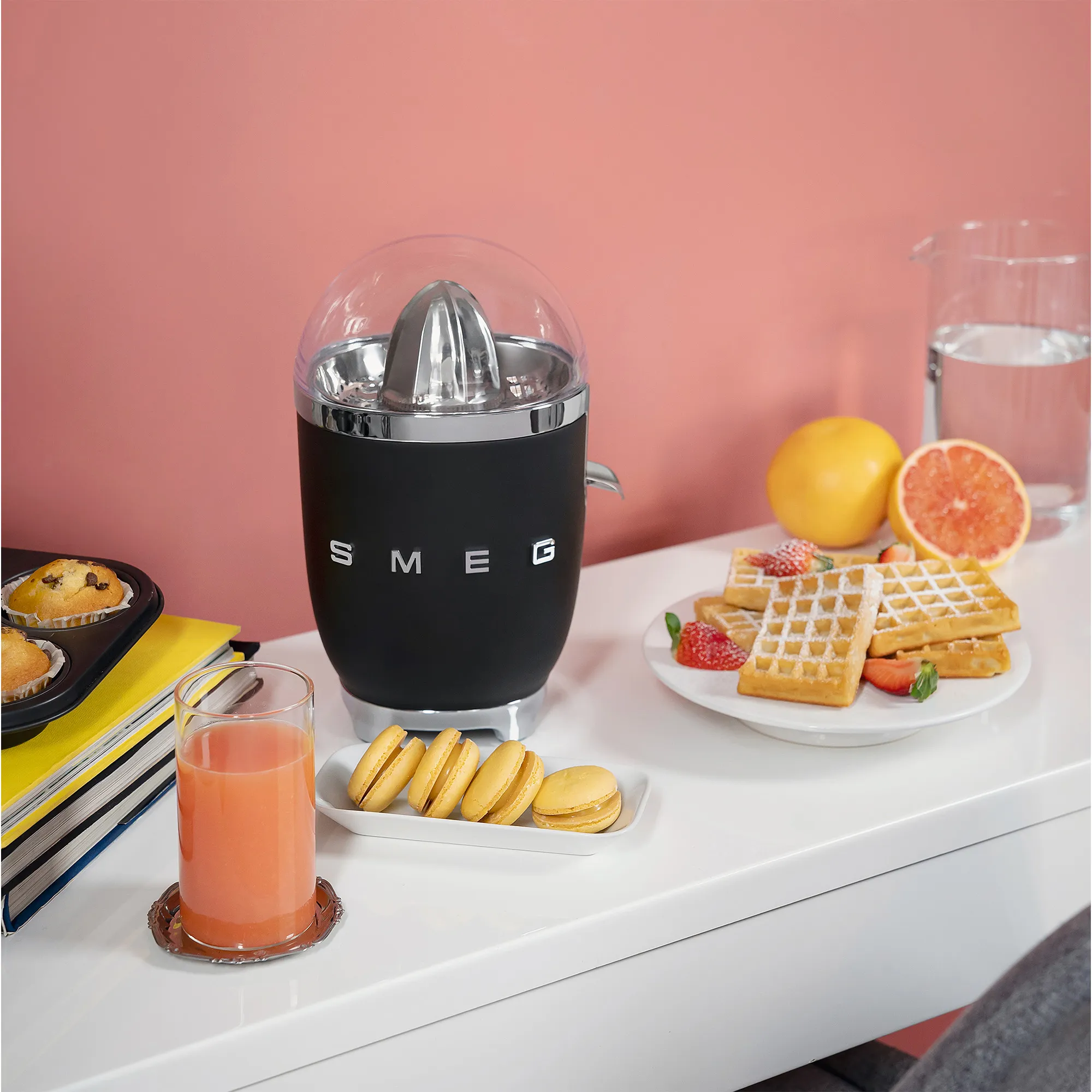 Smeg Citrus Juicer
