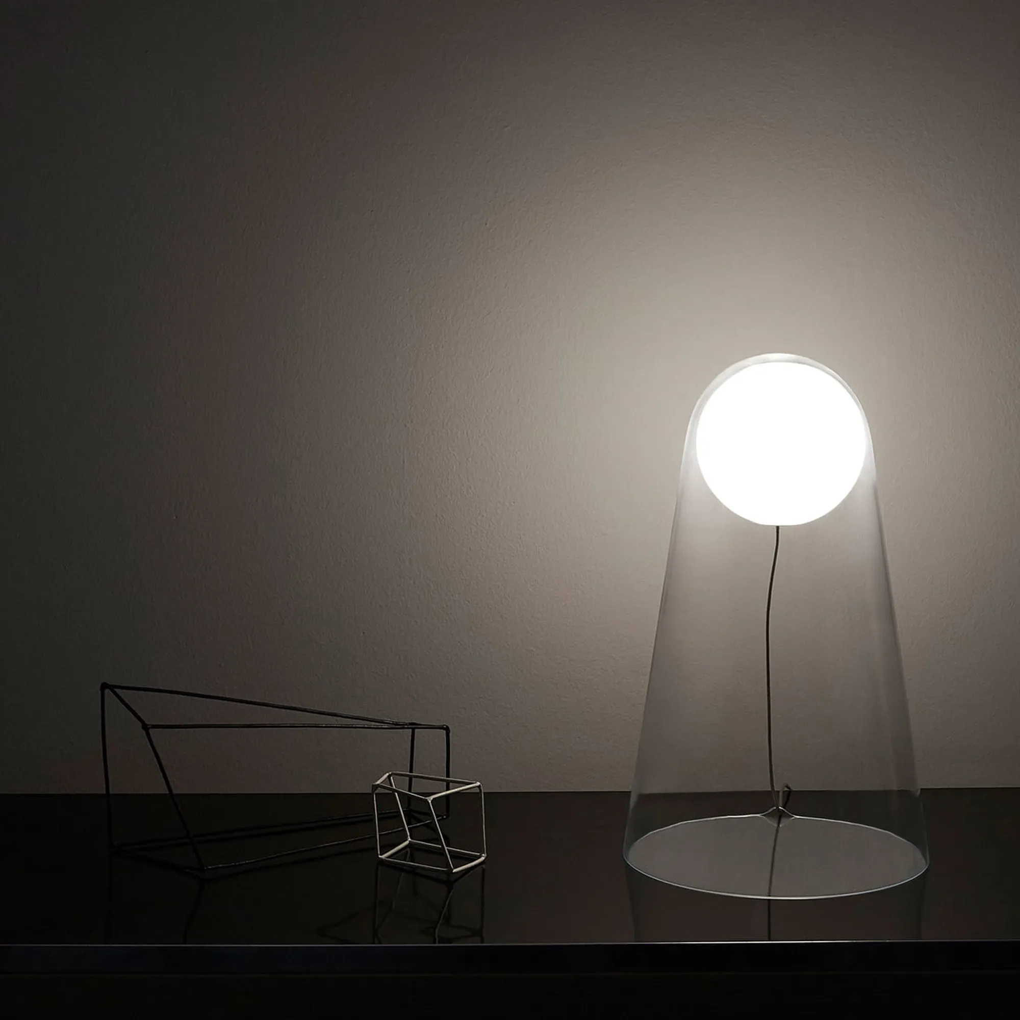 Satellight - Bordslampa
