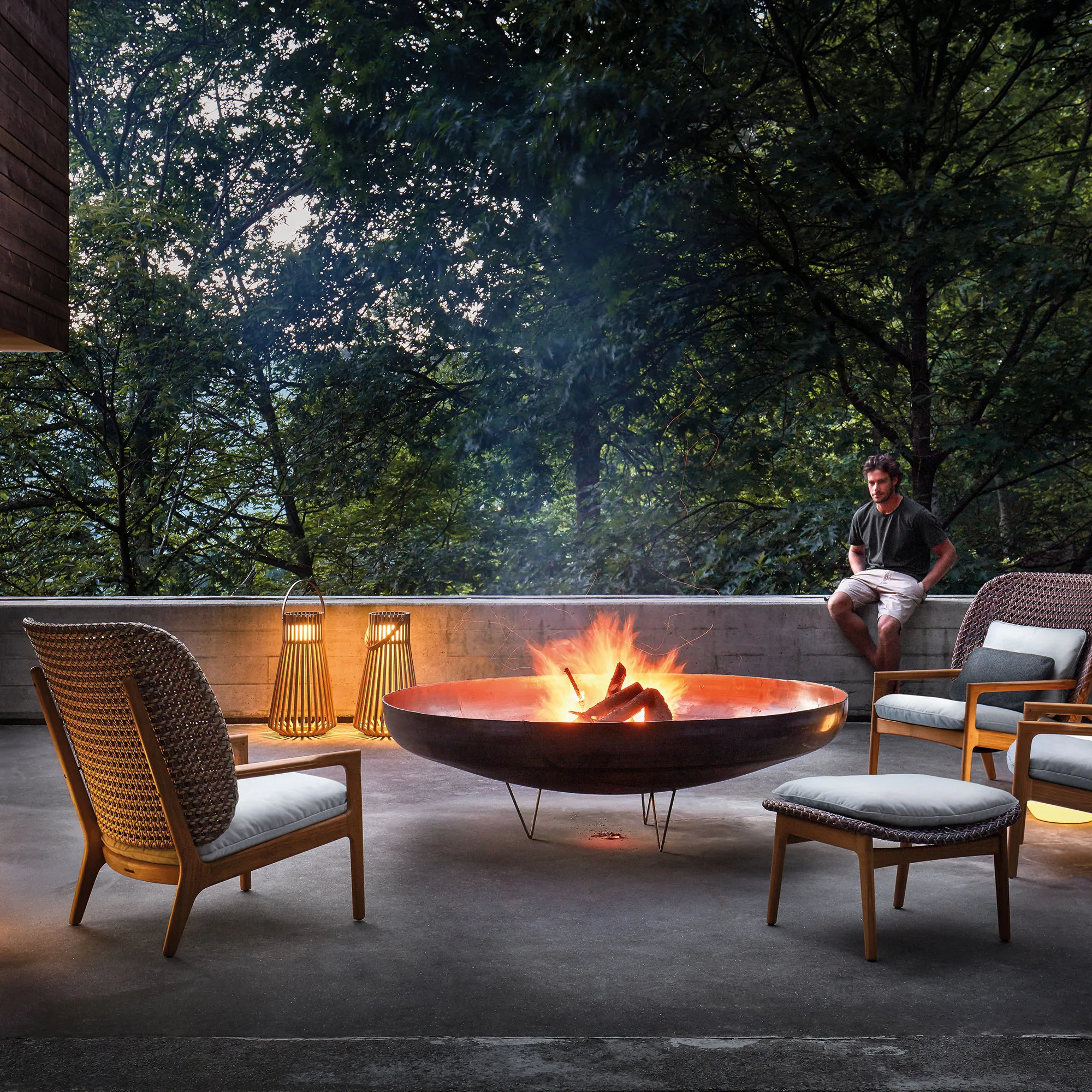 Kay Low Back Lounge Chair