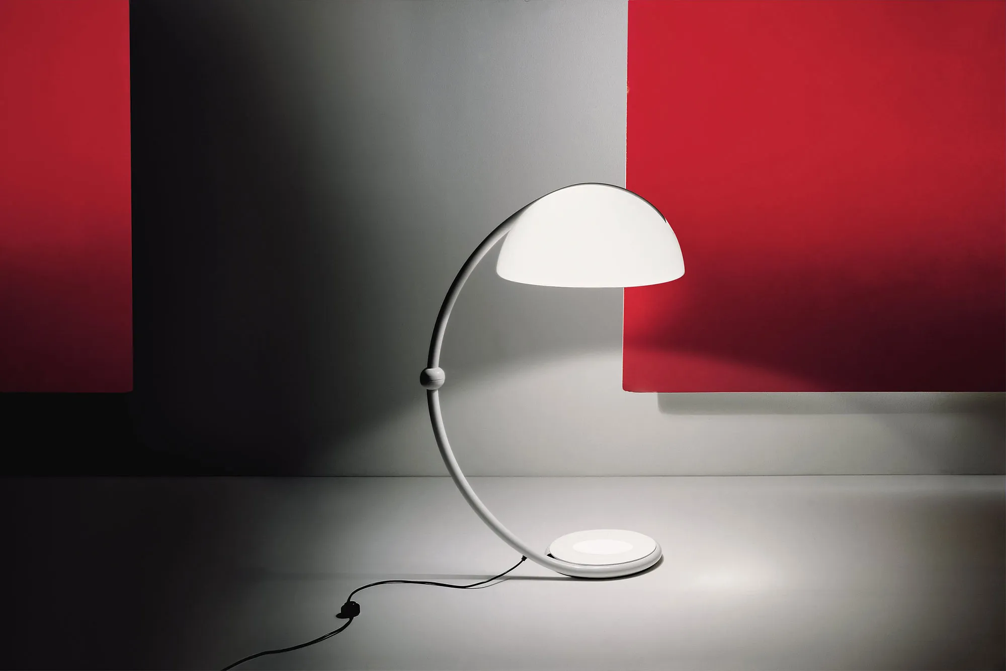 Serpente Floor Lamp