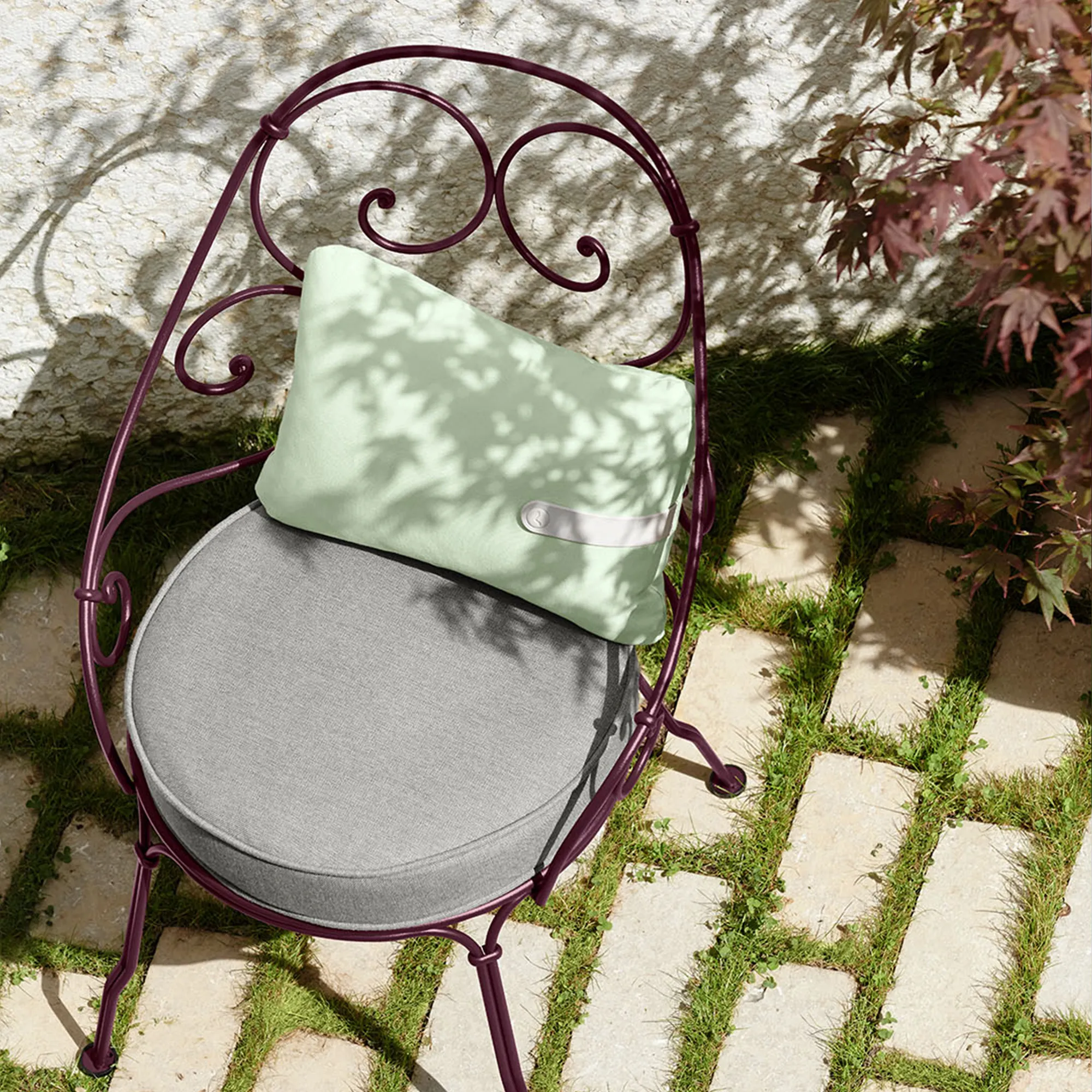 1900 Cabriolet Armchair
