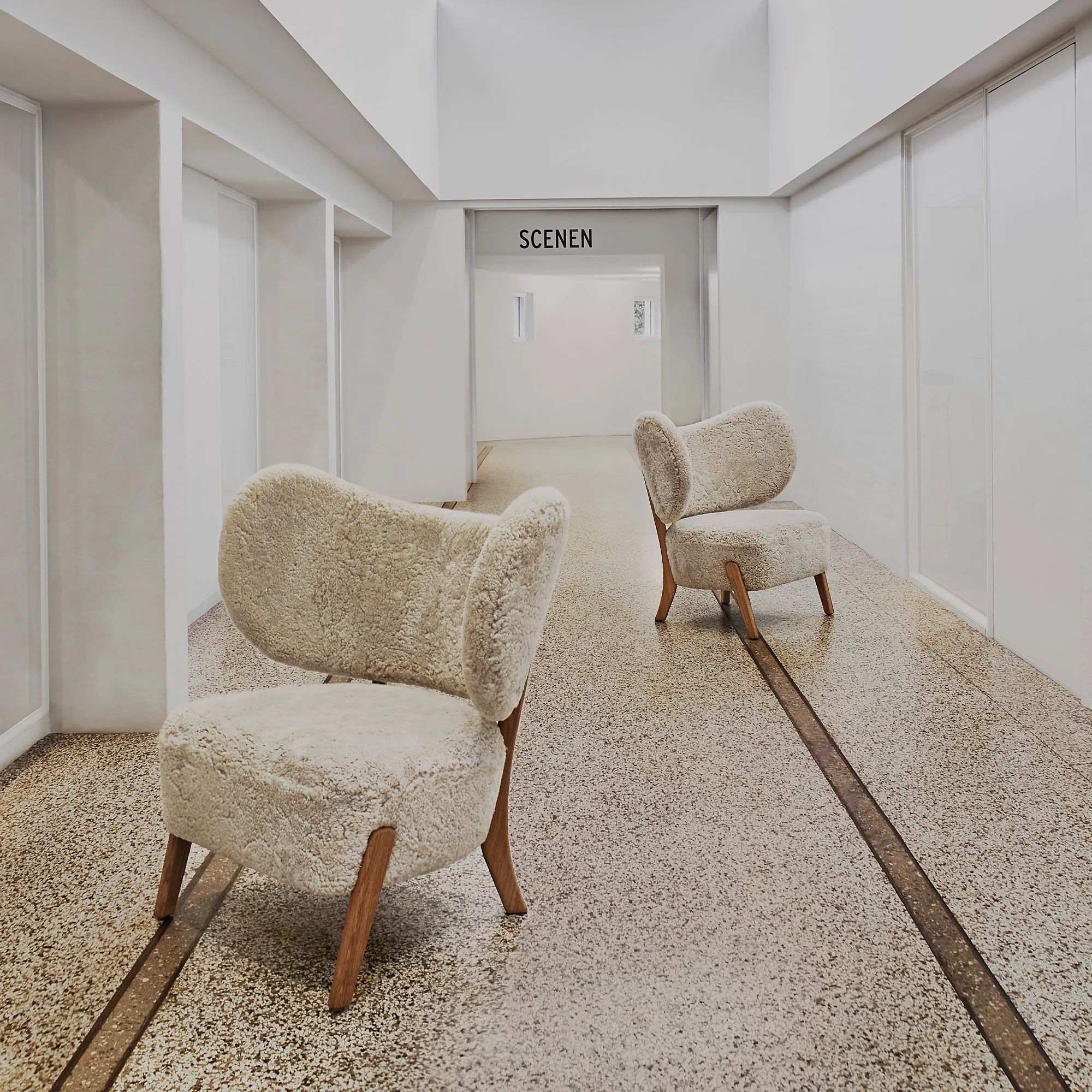 TMBO Lounge Chair