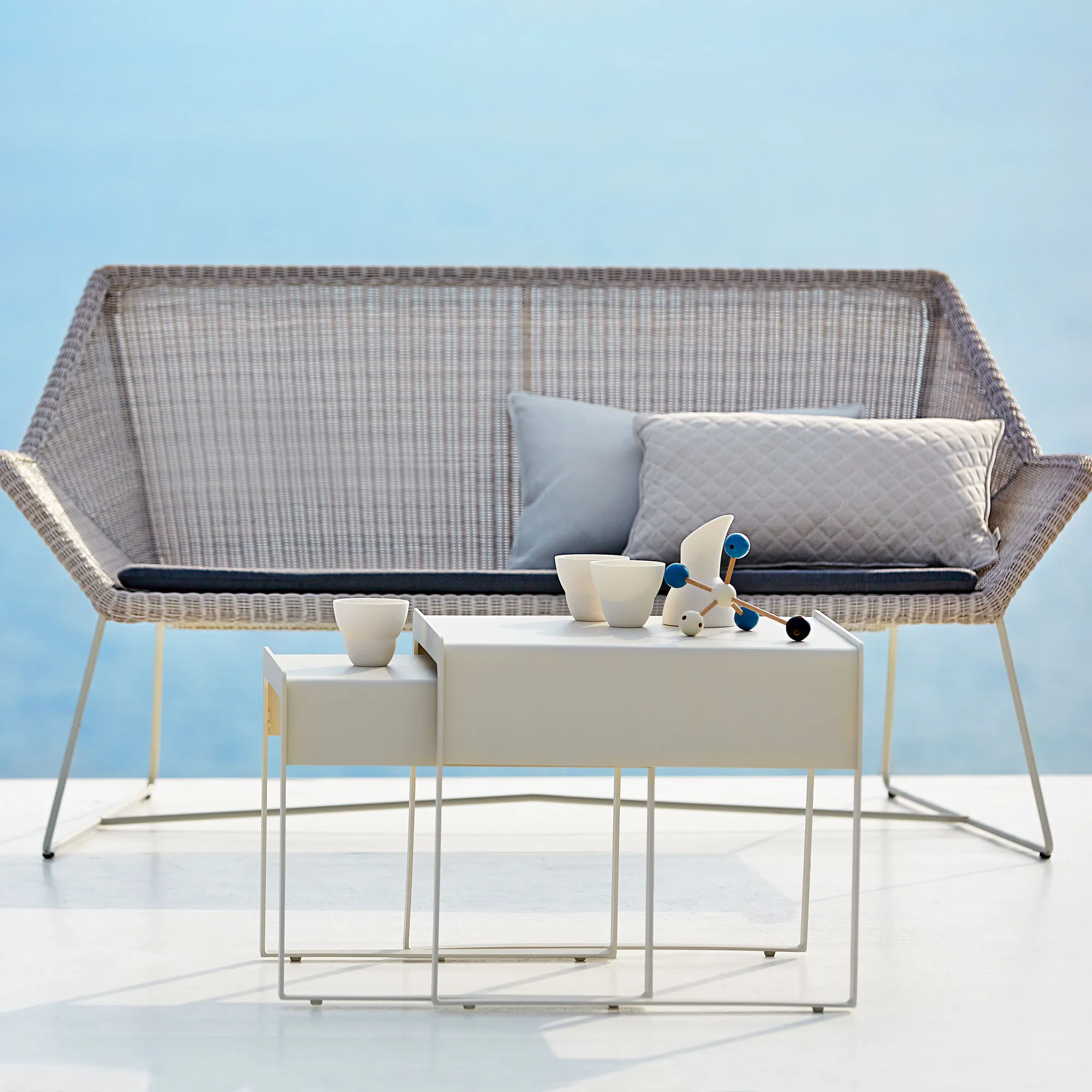 Breeze Lounge