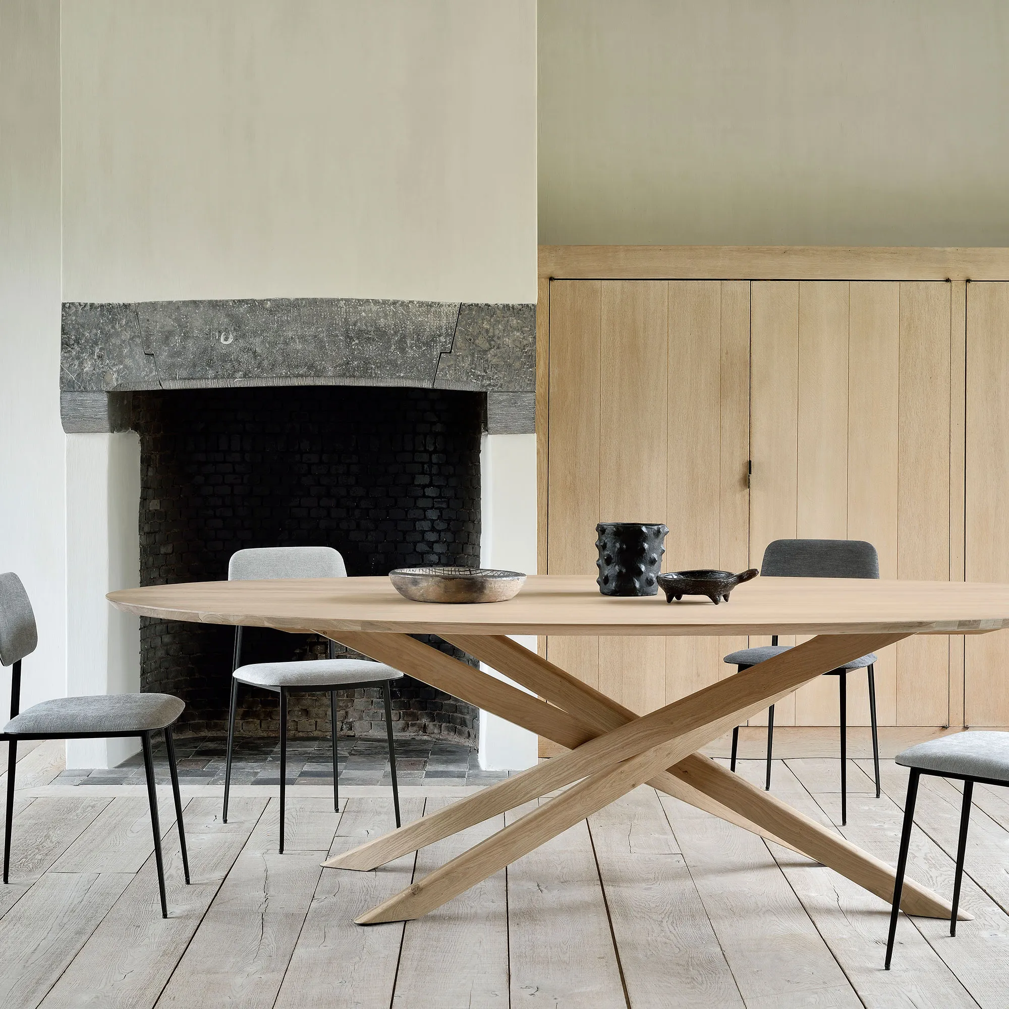 Mikado Dining Table Oak