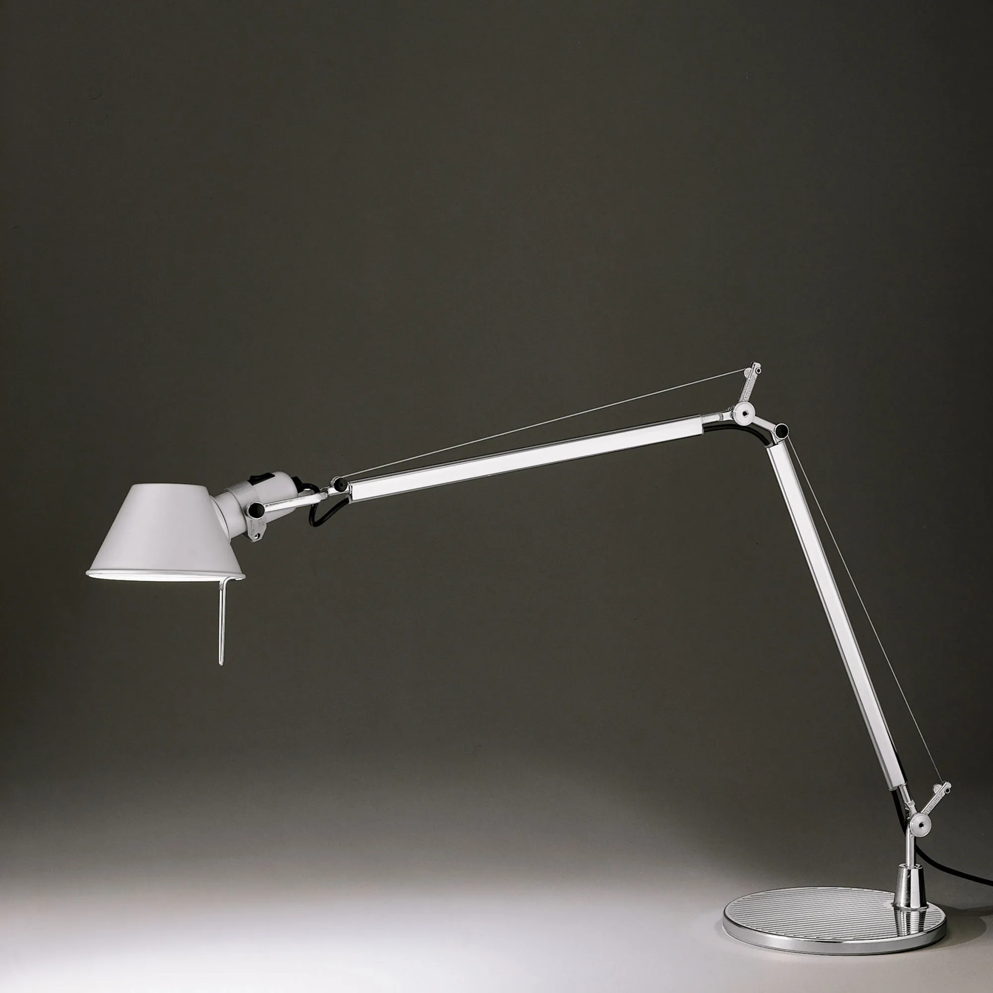 Tolomeo Skrivbordslampa