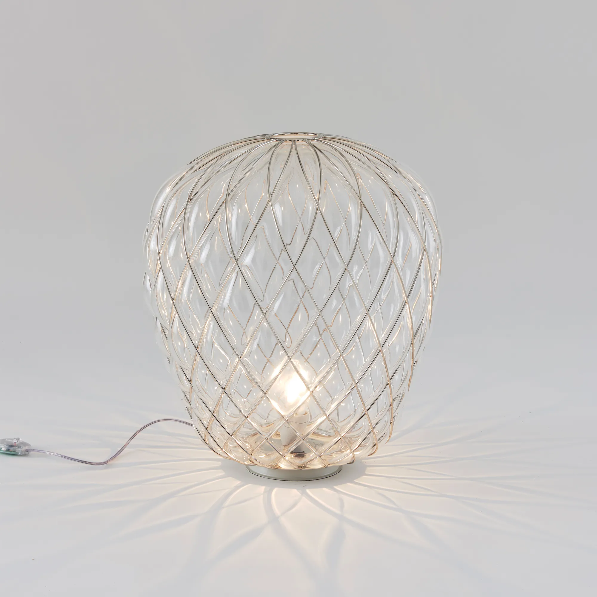 Pinecone - Bordslampa