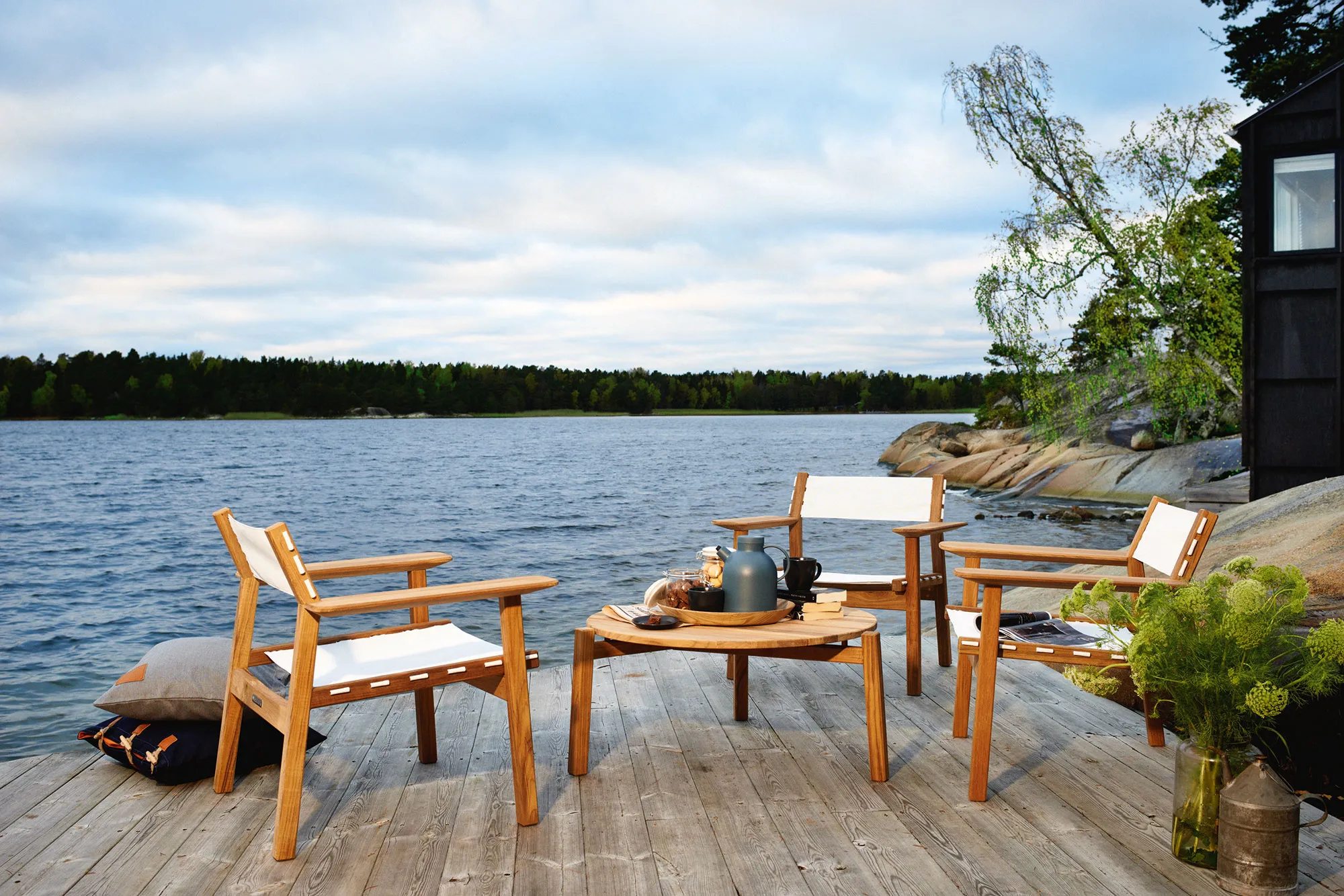 Djurö Loungebord