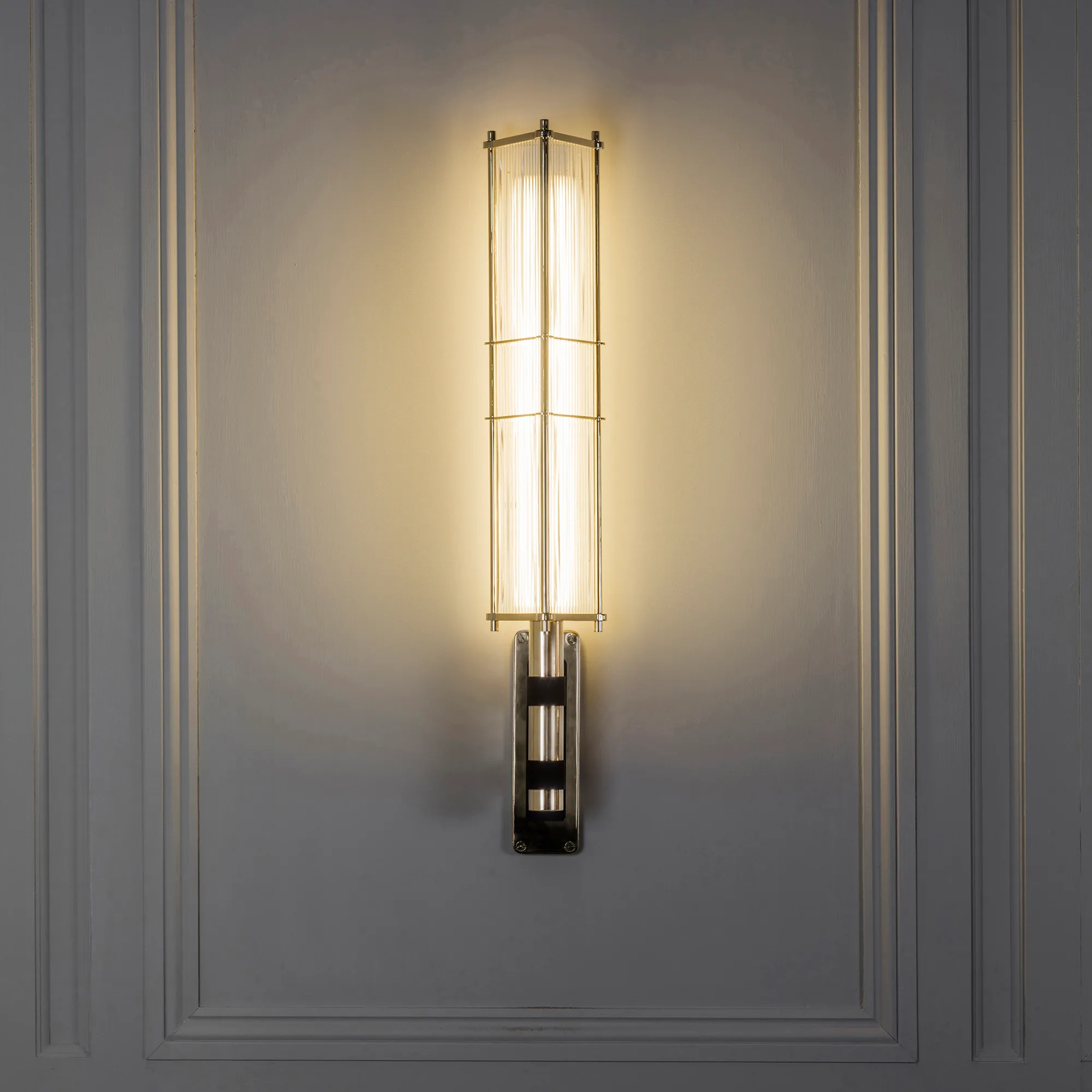 Arbor Wall Brass/Black