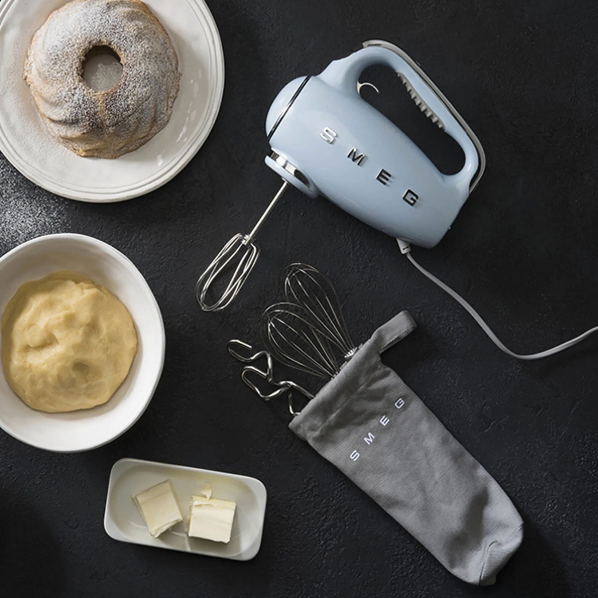 Smeg Hand Mixer