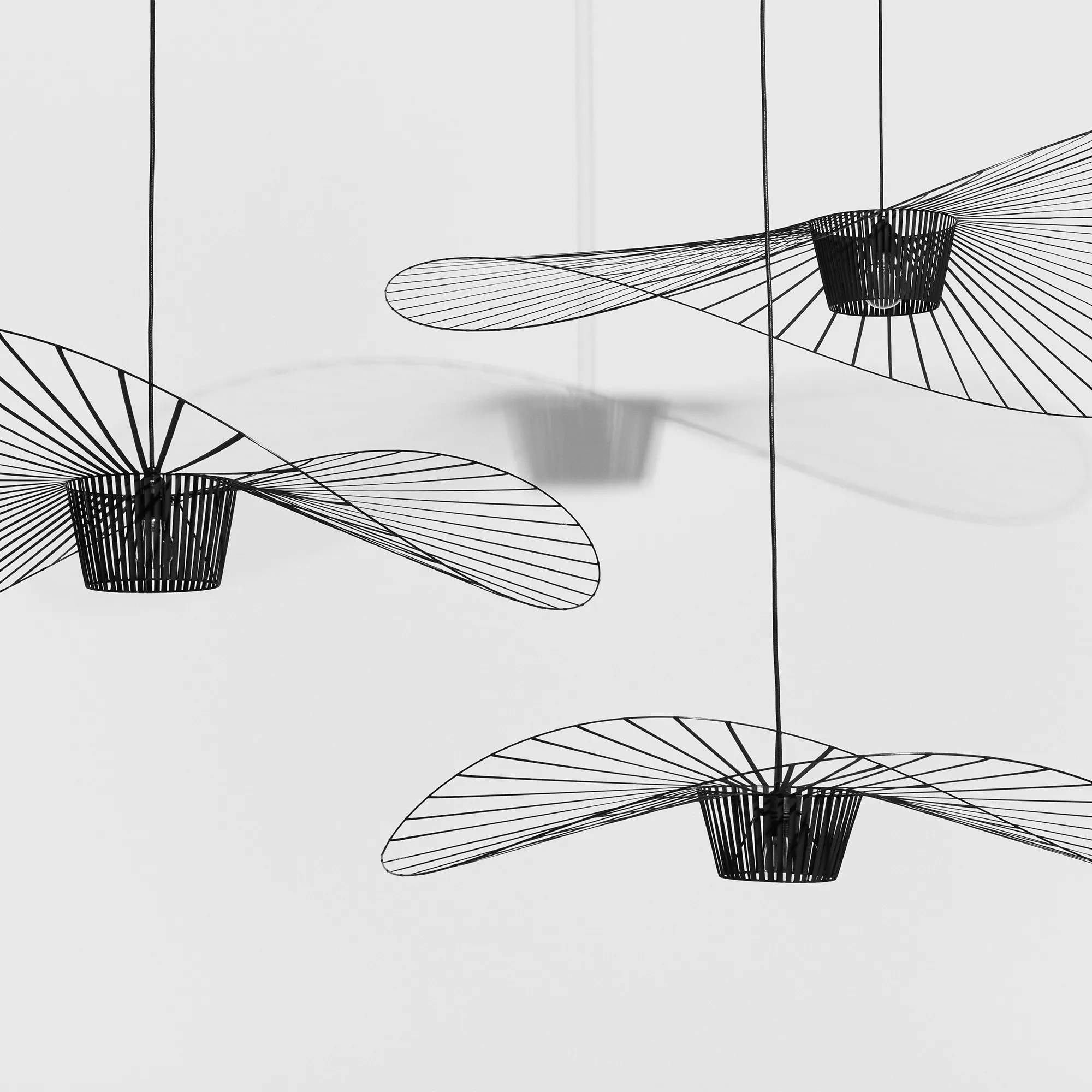 Vertigo pendant lamp medium 140cm