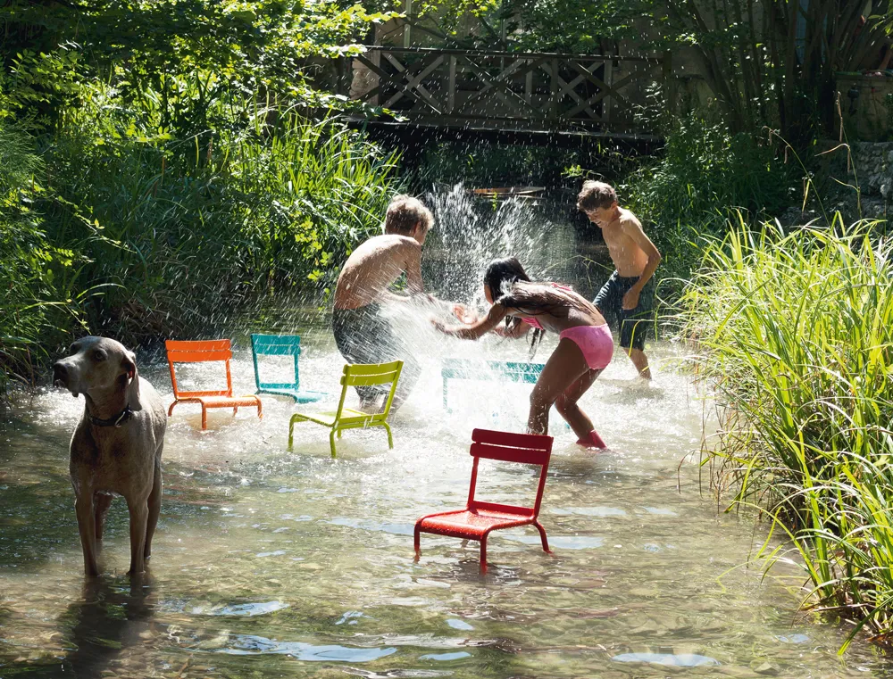 Luxembourg Kid Bench