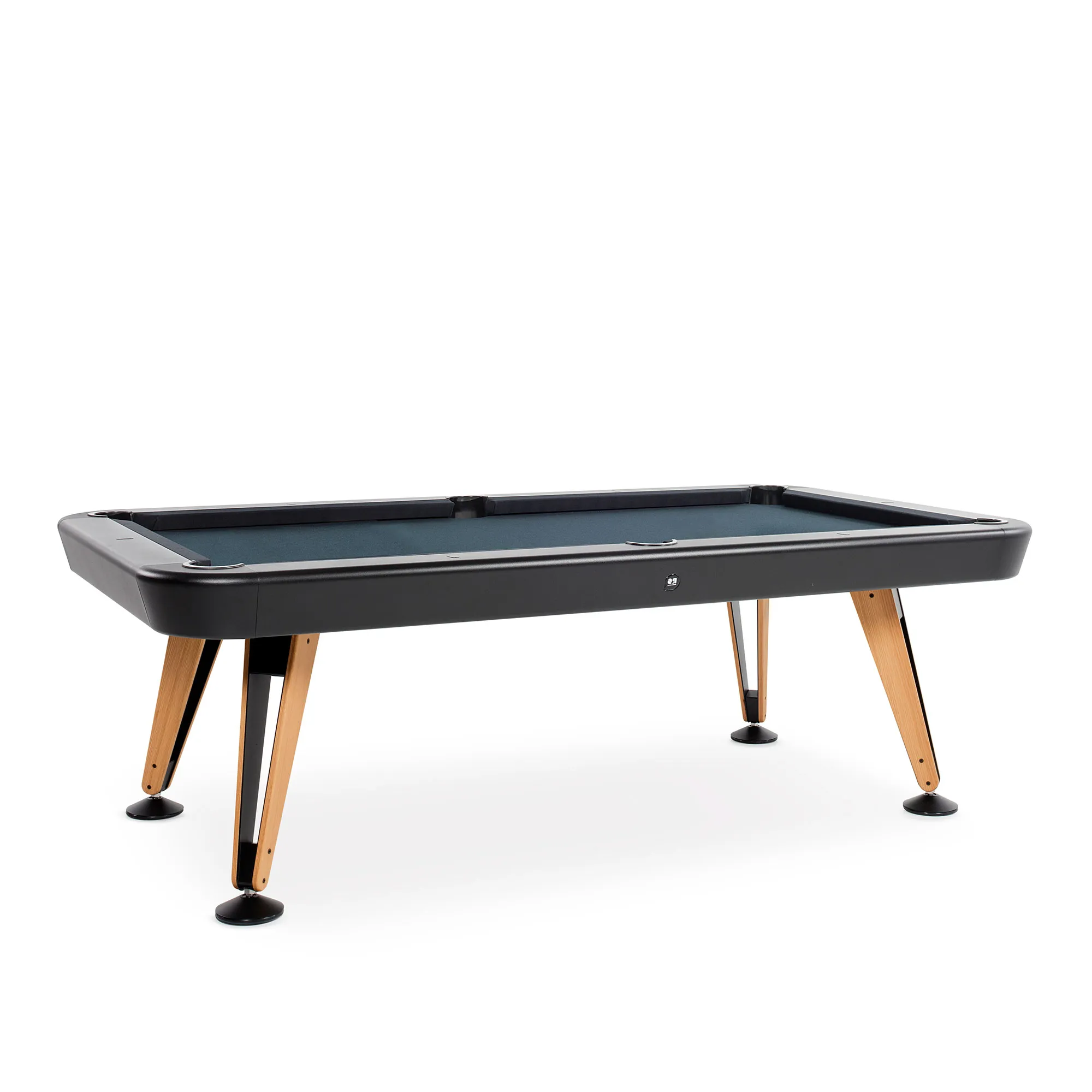 Diagonal Outdoor Pool Table
