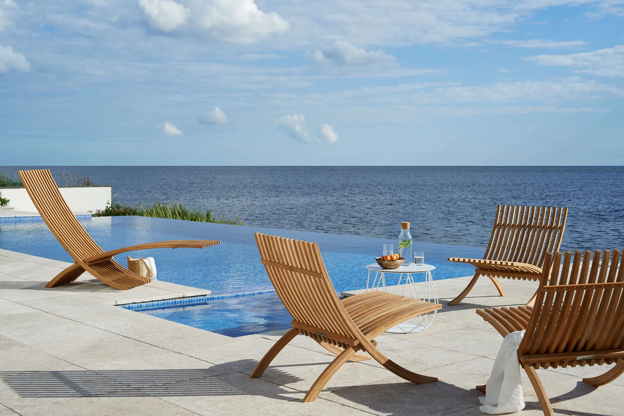 Nozib Lounge Chair