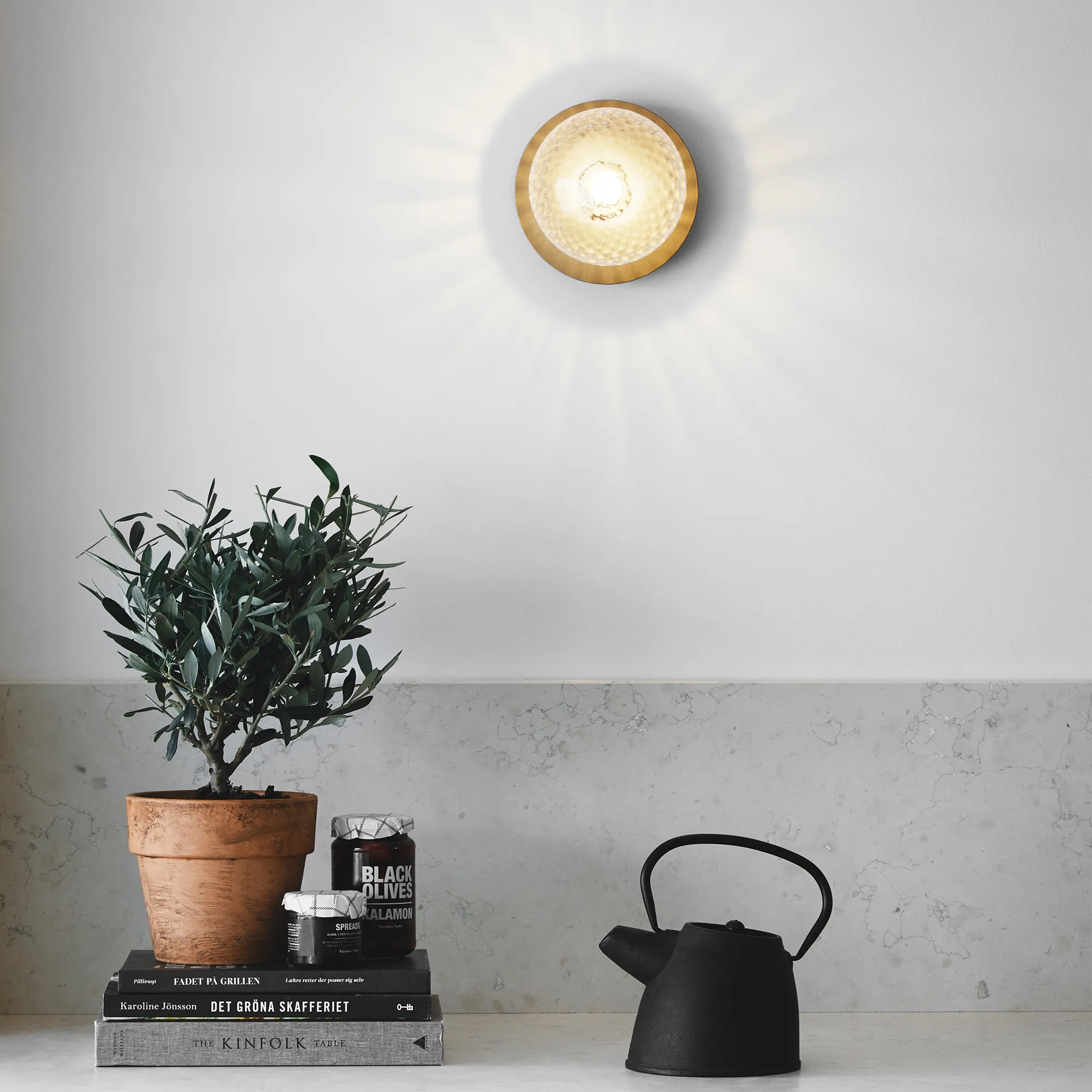 Liila 1 wall lamp large