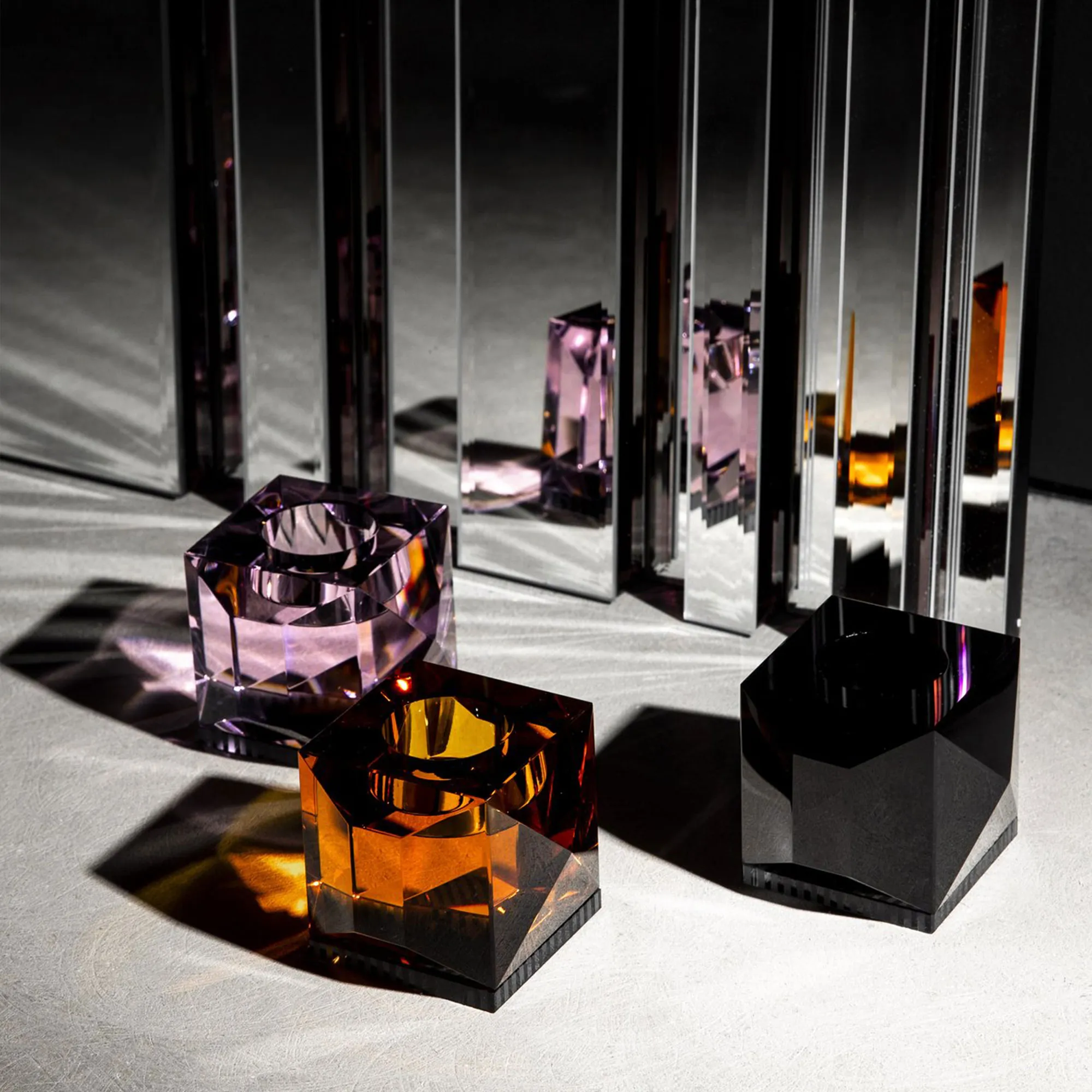 Ophelia Amber T-Light Holder