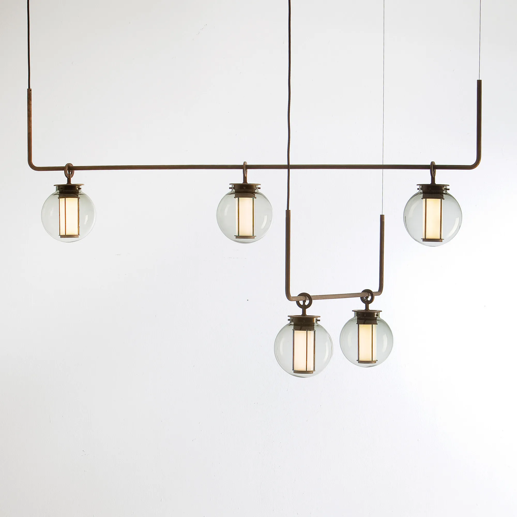 Bai T Chandelier