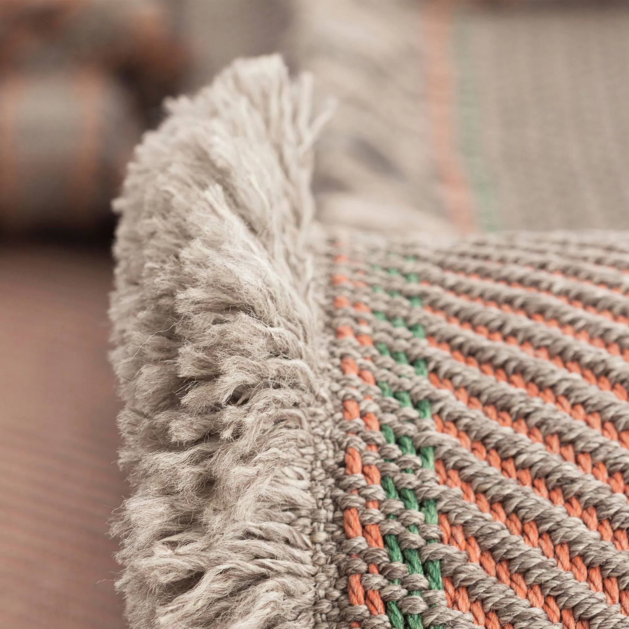 Garden Layers Big Roll - Diagonal Almond/Peach