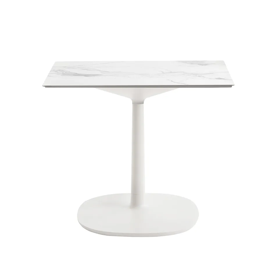 Multiplo 4063 kvadratiskt bord 78x78cm med liten kvadratisk bas R25cm
